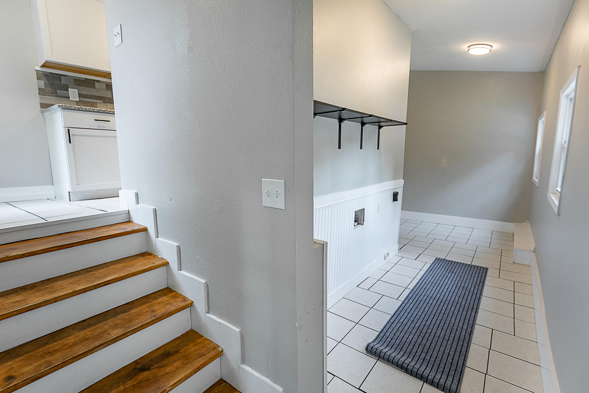 1223 West State Street Property Photo 21