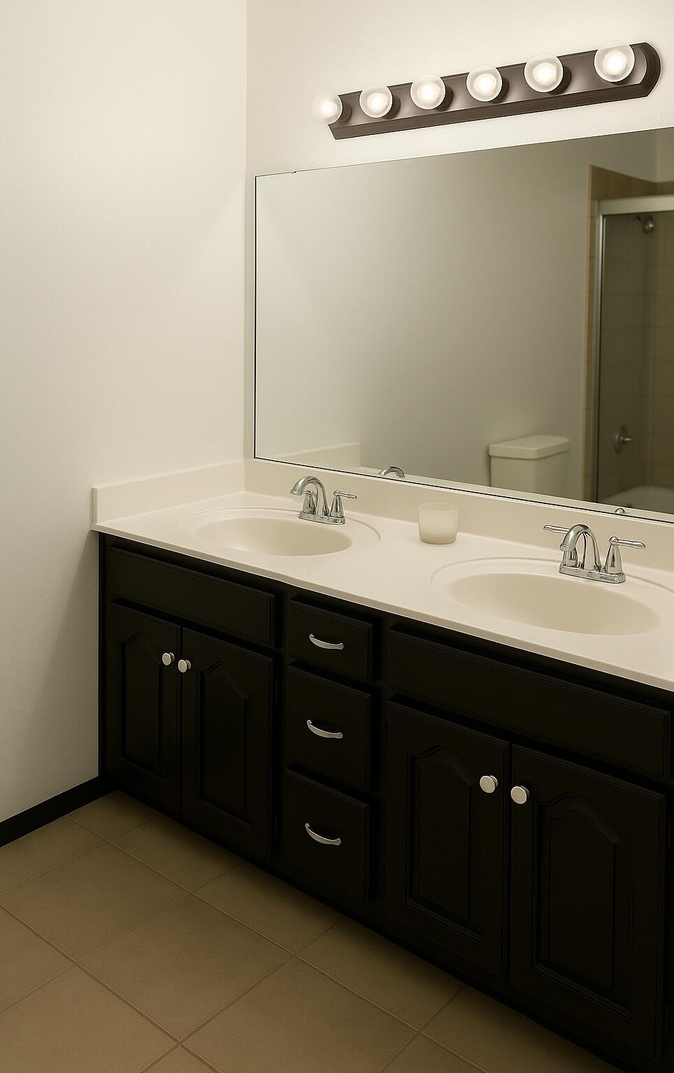 1810 Meadows Drive Property Photo 14