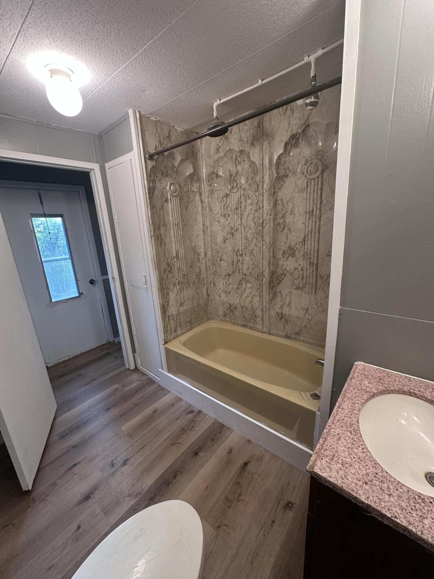 24382 Bastion Lane Property Photo 11