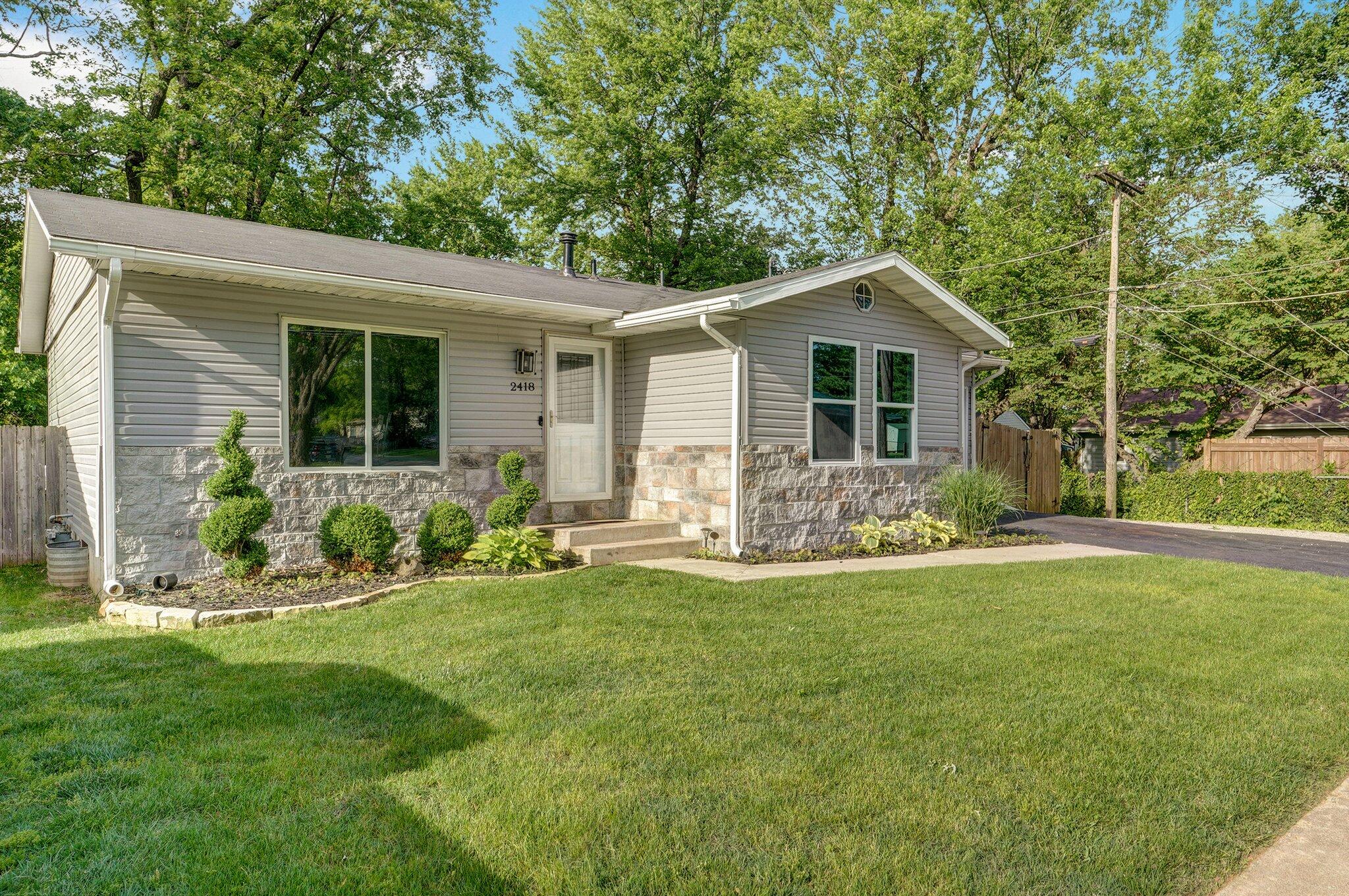 2418 East Catalpa Street Property Photo 3
