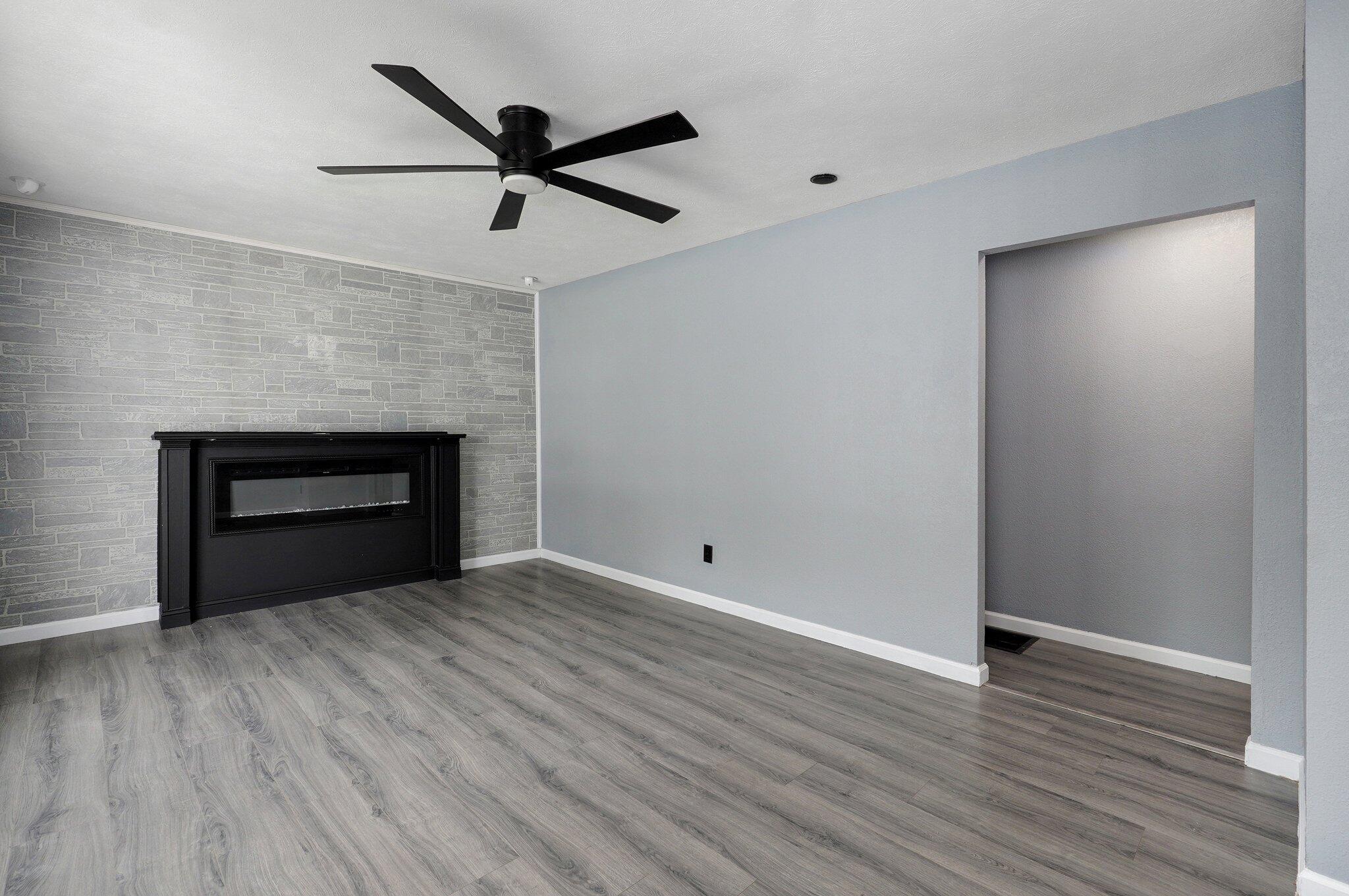 2418 East Catalpa Street Property Photo 5