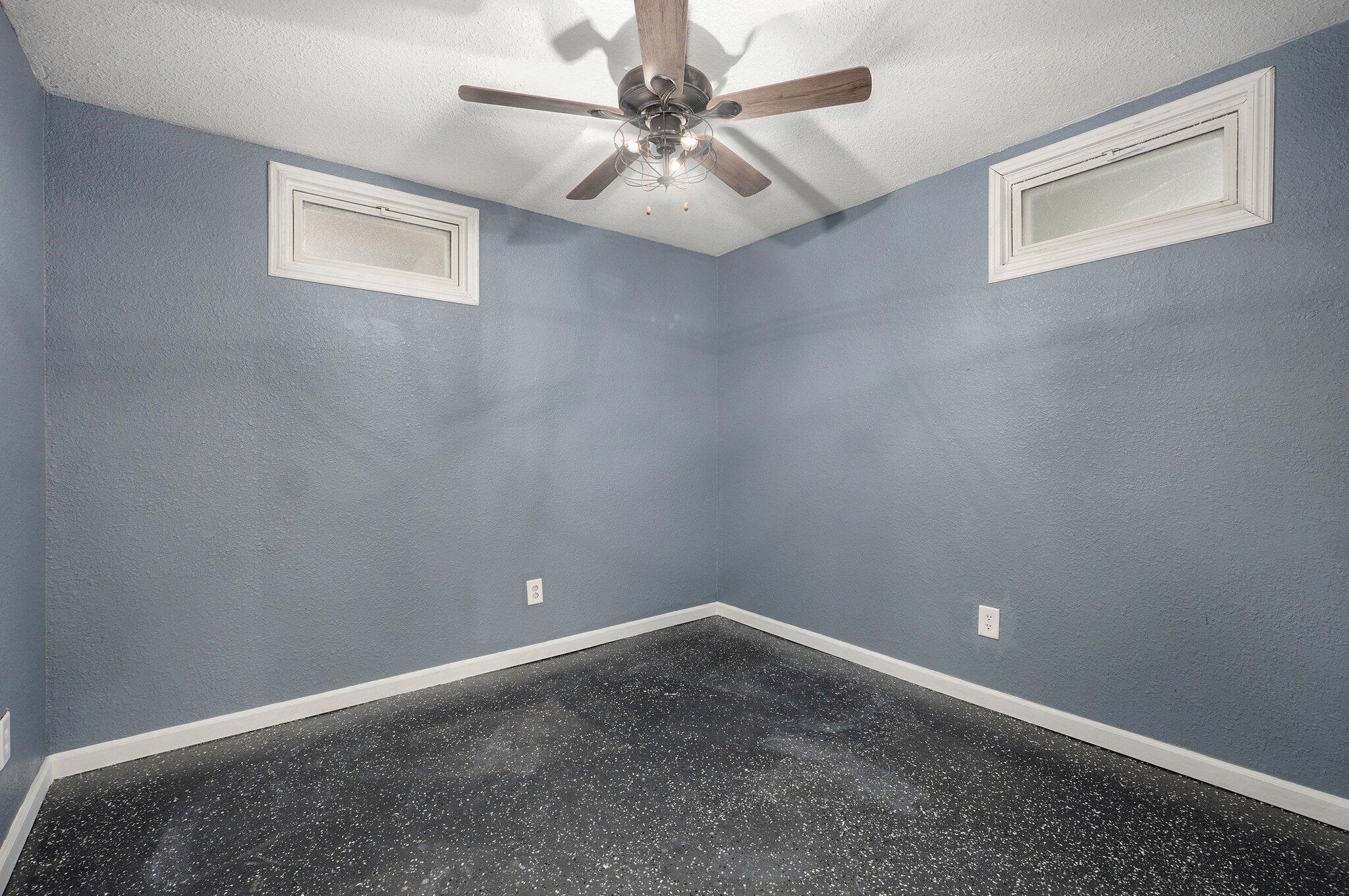 2418 East Catalpa Street Property Photo 12