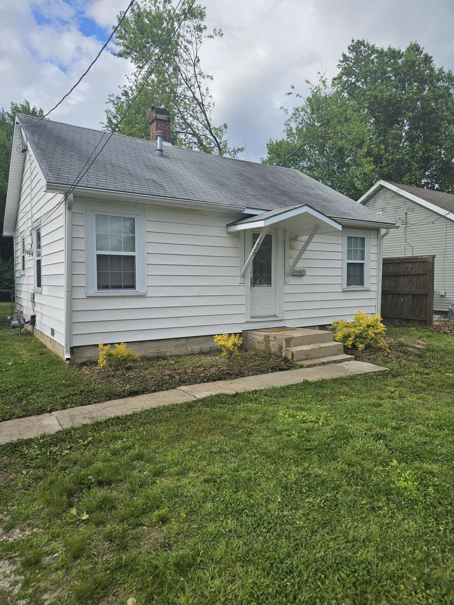 1629 West Webster Street Property Photo
