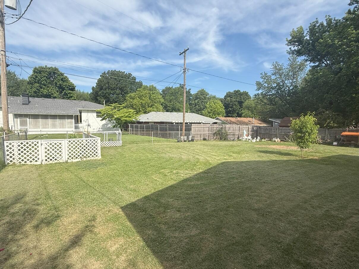 1909 South Nettleton Avenue Property Photo 16