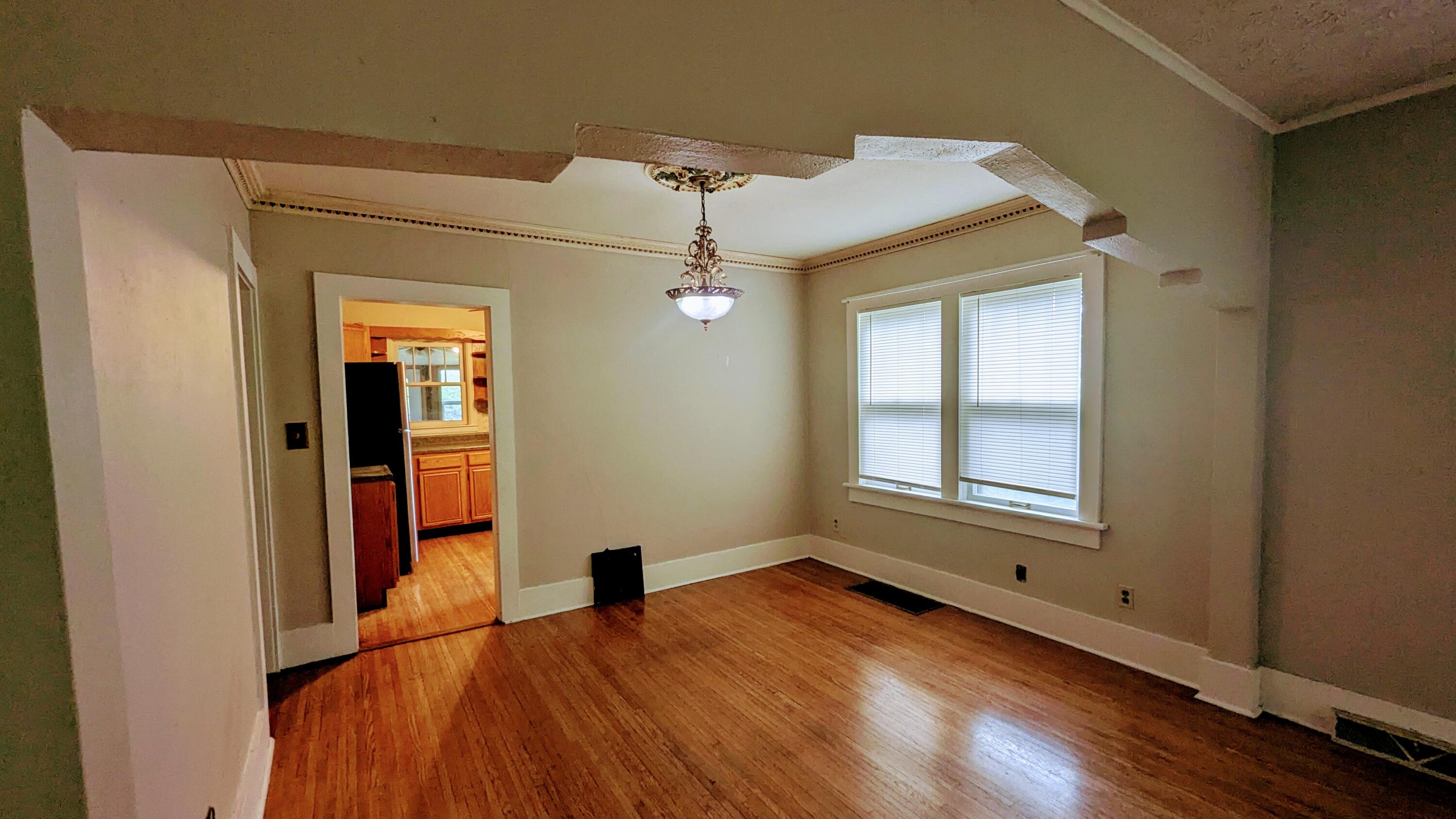 1301 West Main Street Property Photo 9