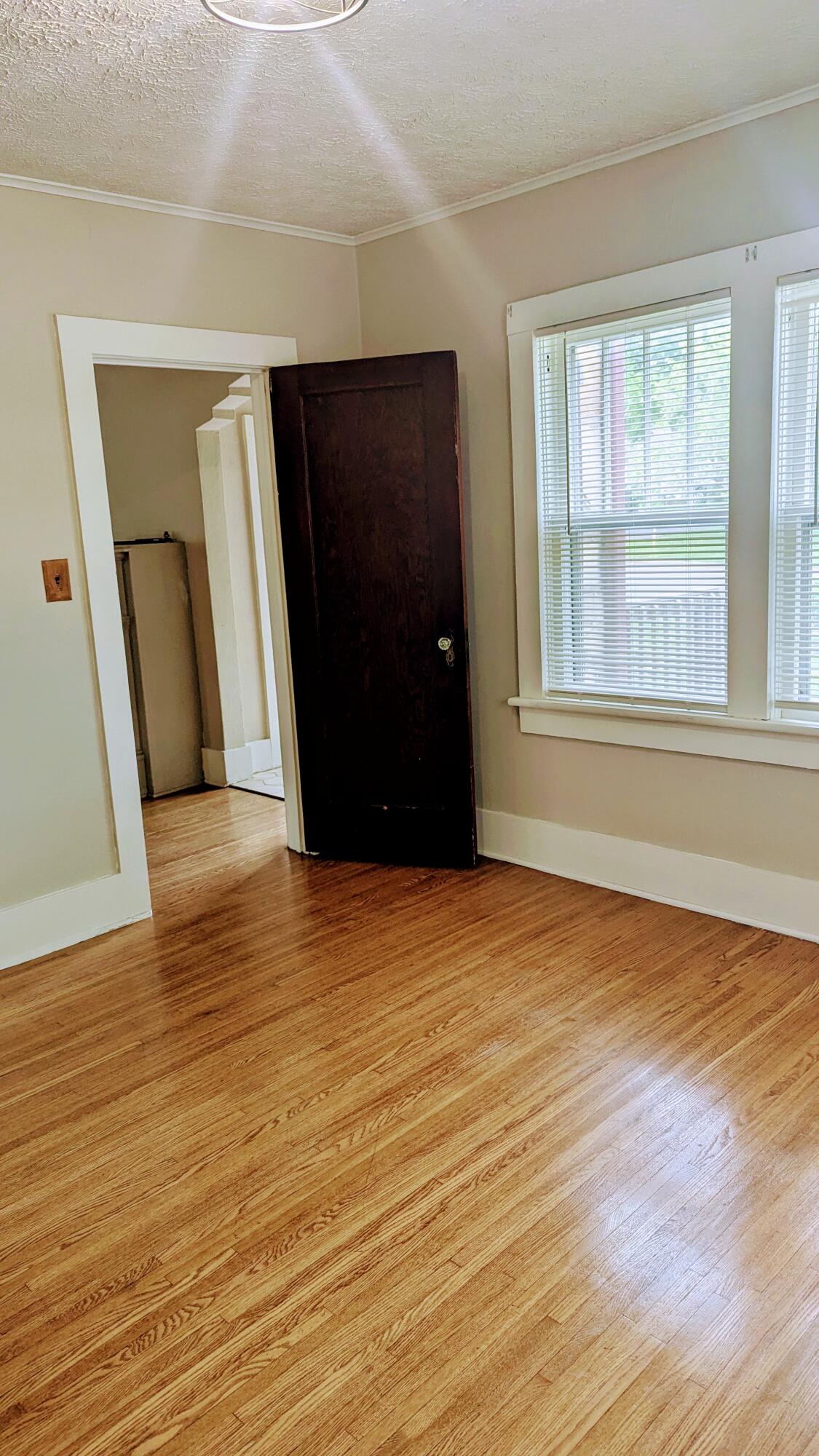 1301 West Main Street Property Photo 18
