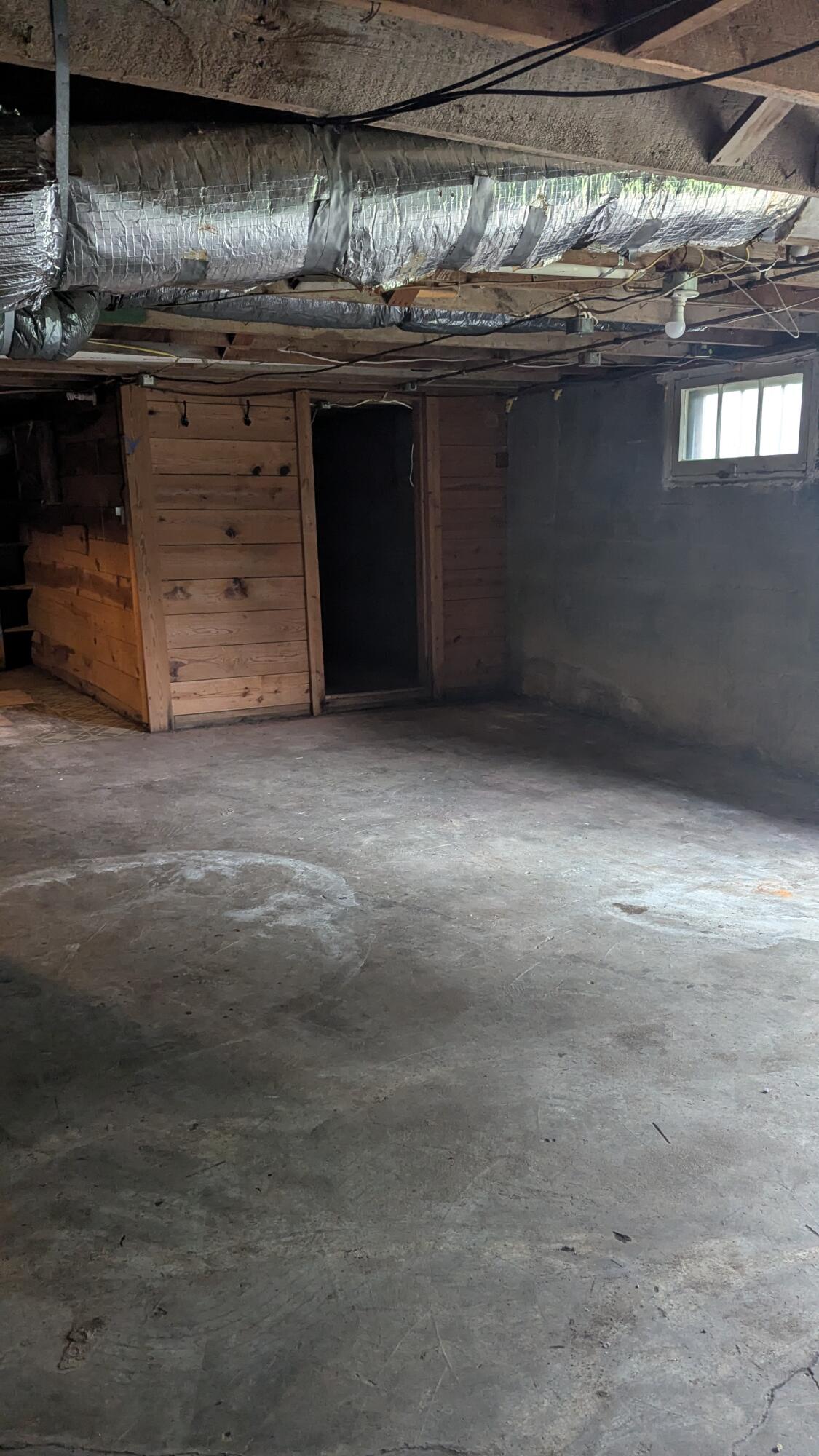 1301 West Main Street Property Photo 27