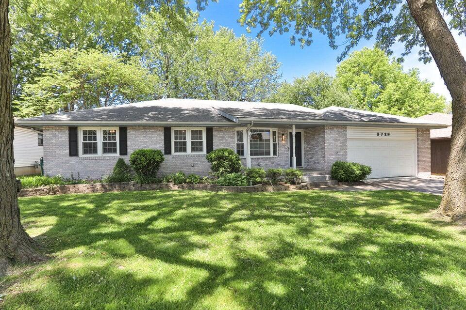 3729 South Parklane Avenue Property Photo 1