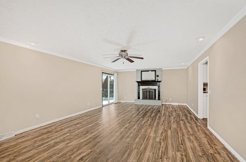 3729 South Parklane Avenue Property Photo 5