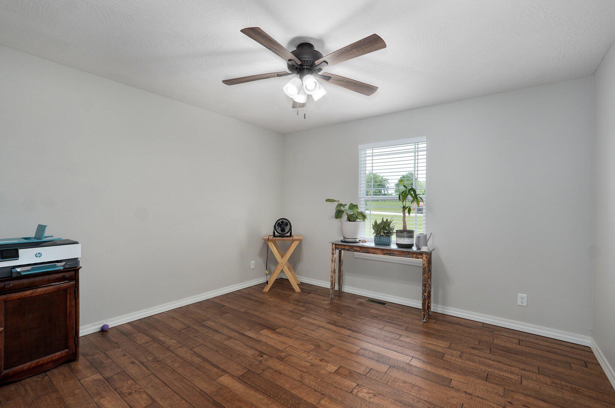 8863 Lawrence 2220 Property Photo 21