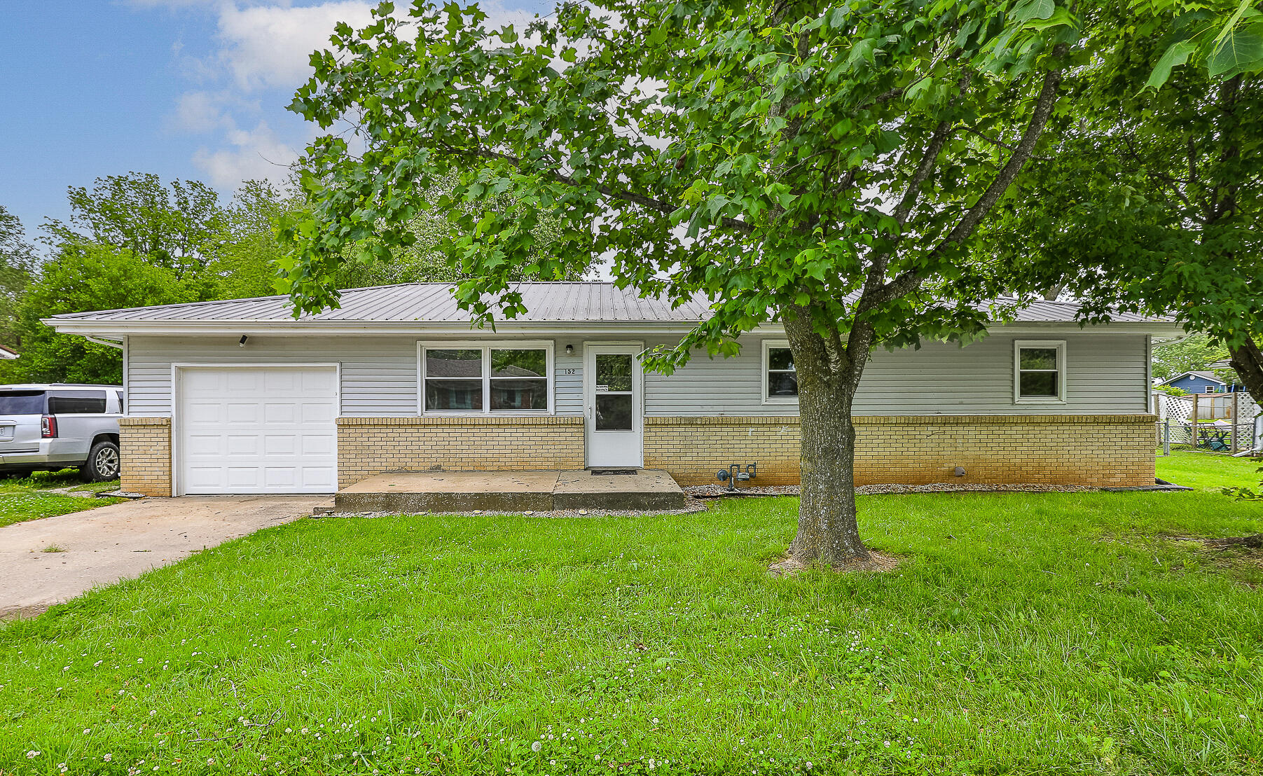 152 South Lynn Avenue Property Photo