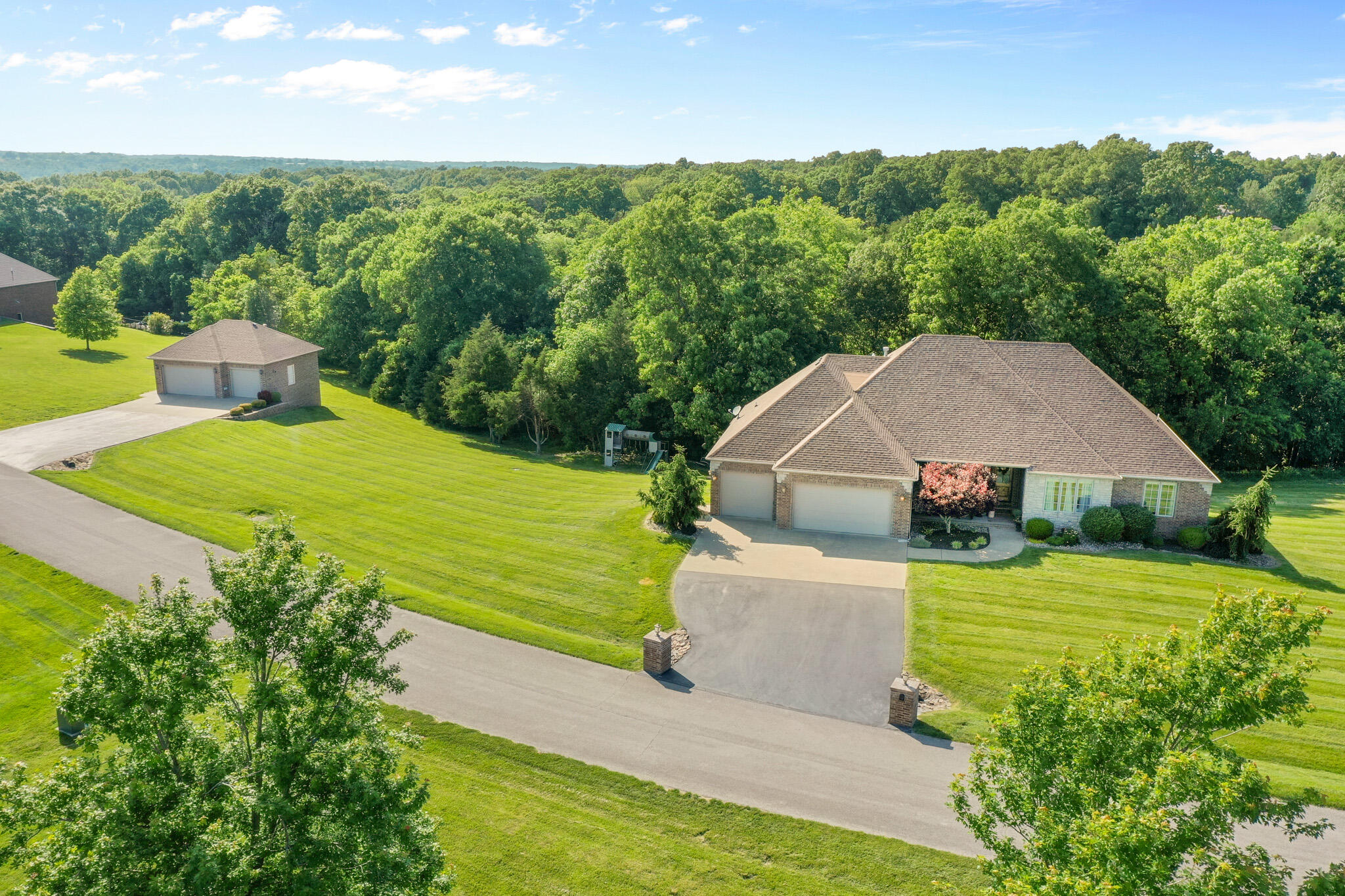 2061 River Wood Drive Property Photo 1