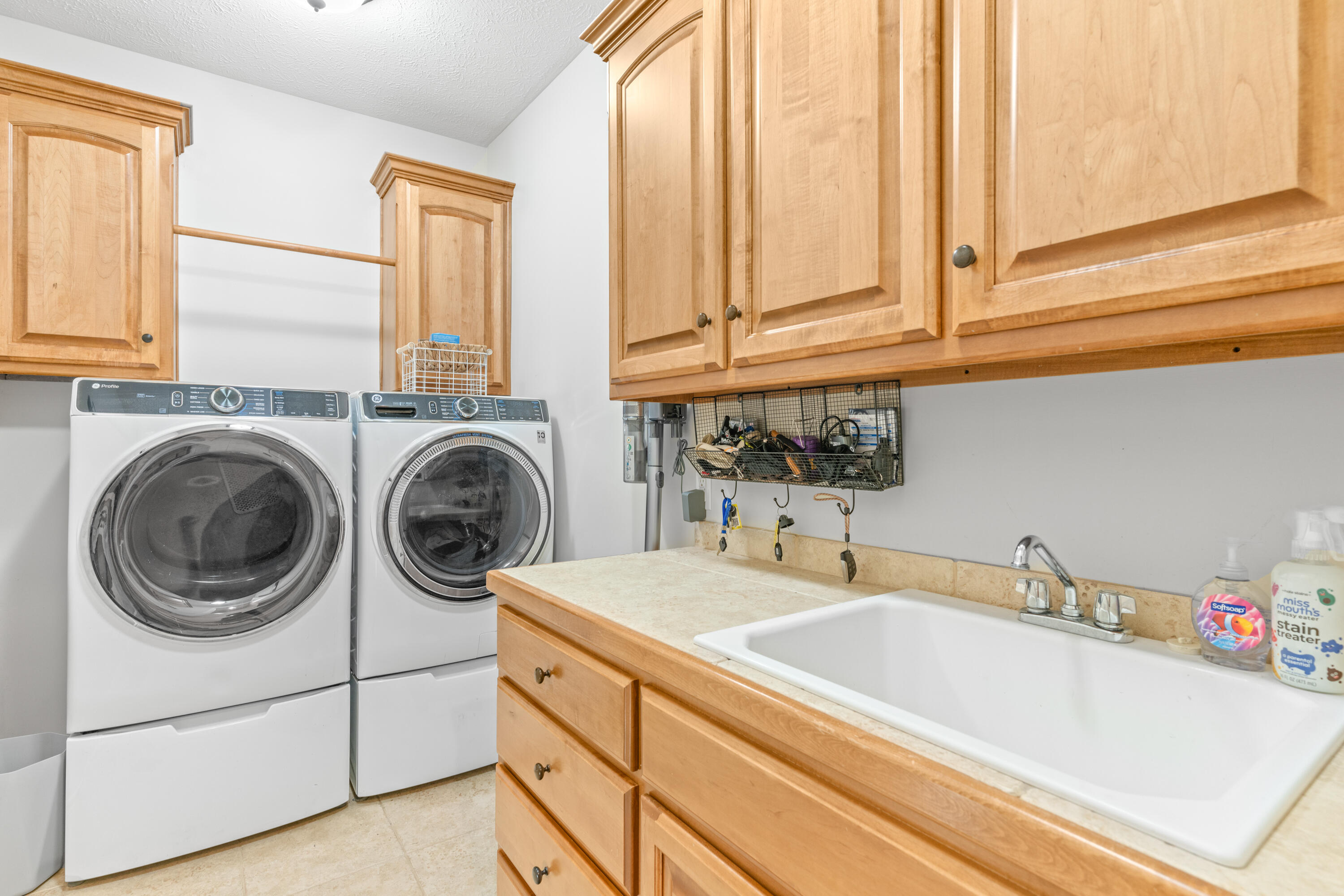 2061 River Wood Drive Property Photo 41