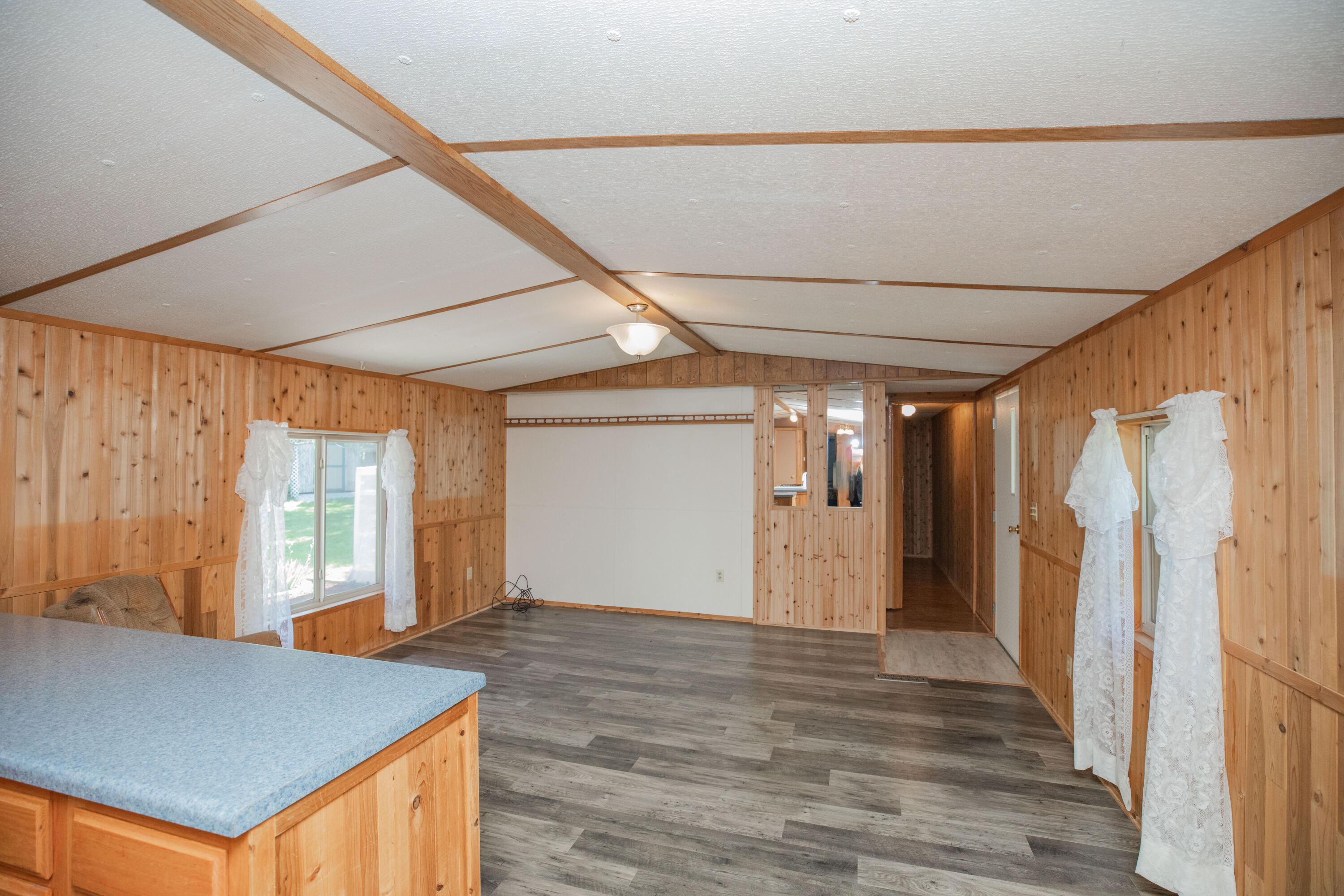 21595 County Road 273 Property Photo 9