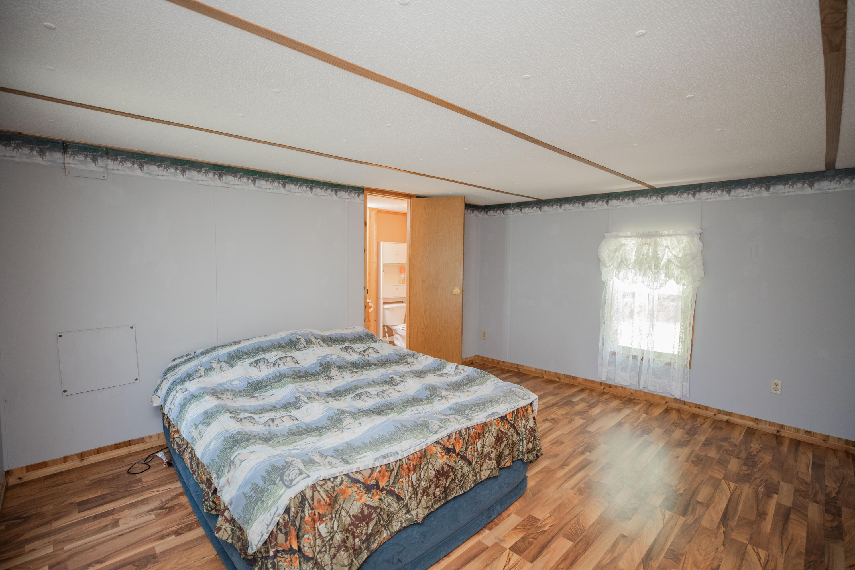 21595 County Road 273 Property Photo 17