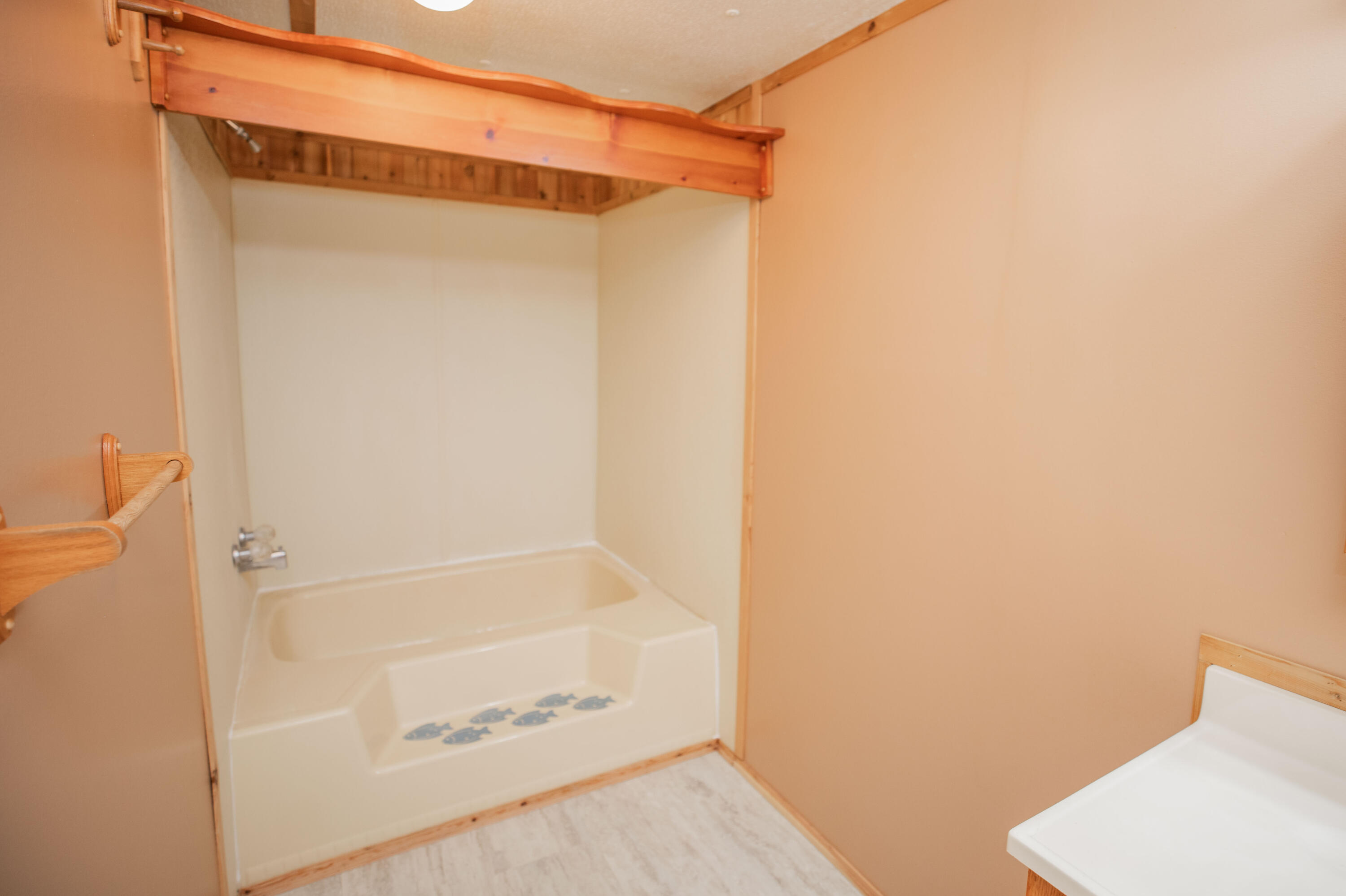 21595 County Road 273 Property Photo 20