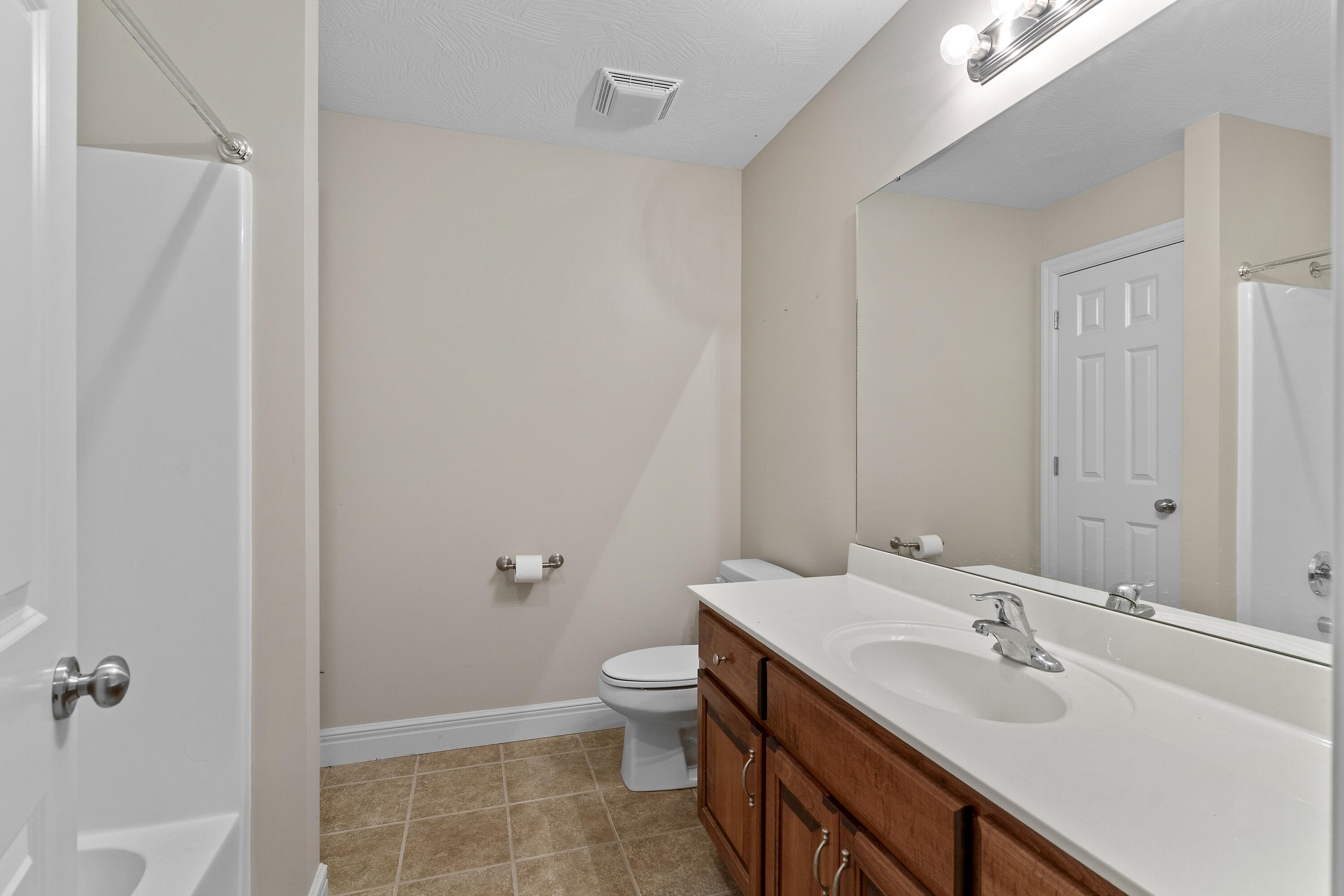 4855 South Tanager Avenue Property Photo 43