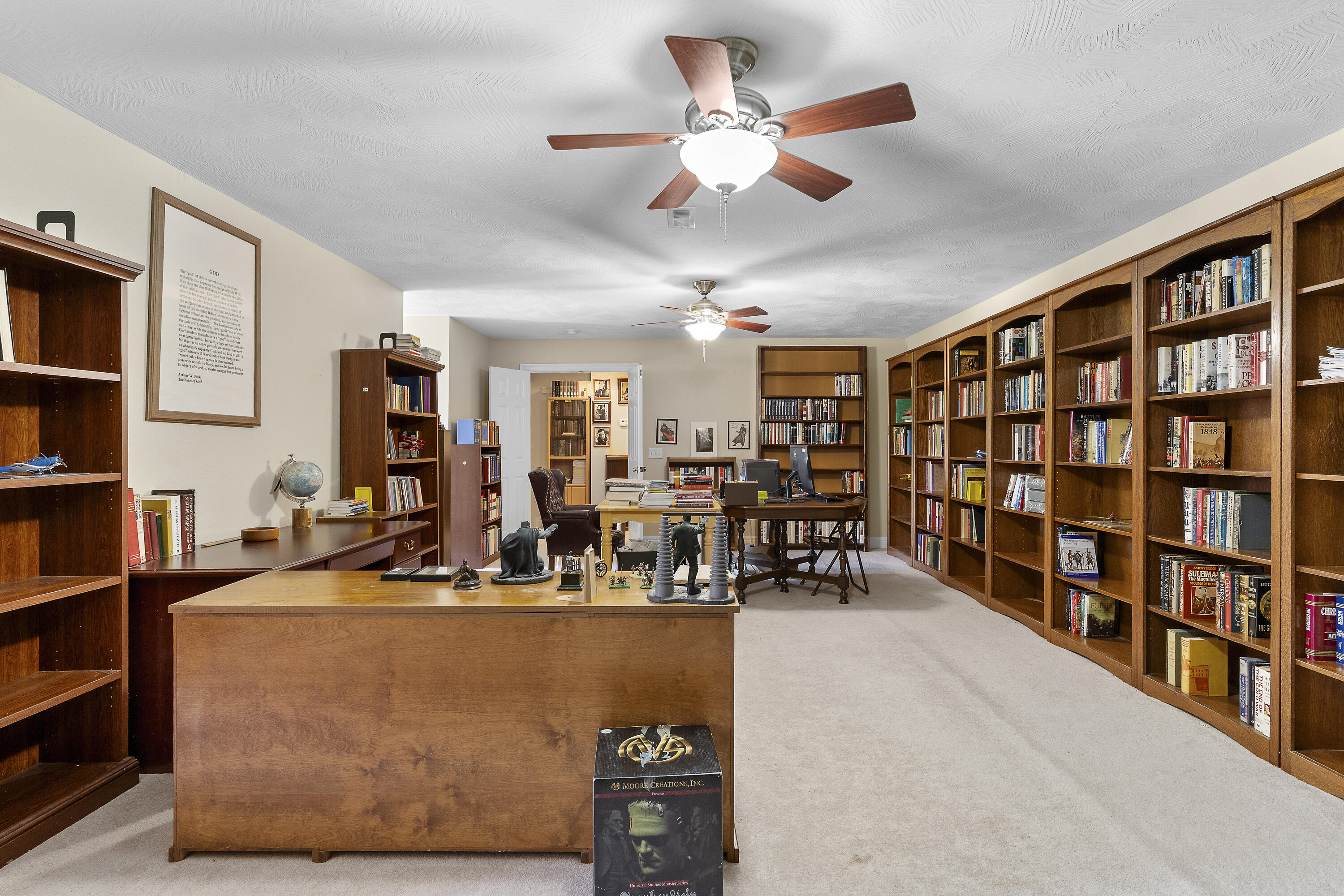 4855 South Tanager Avenue Property Photo 46