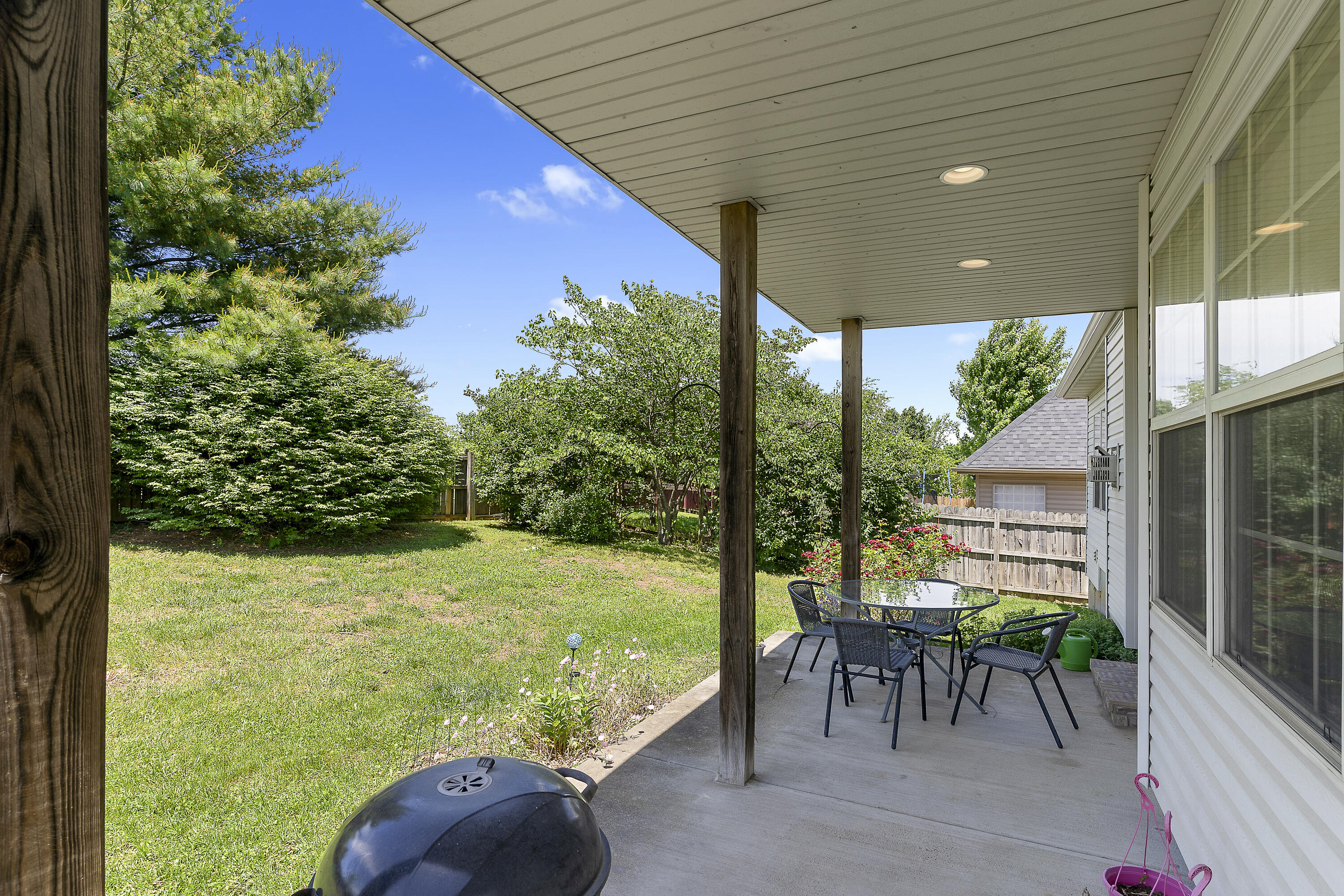 4855 South Tanager Avenue Property Photo 51