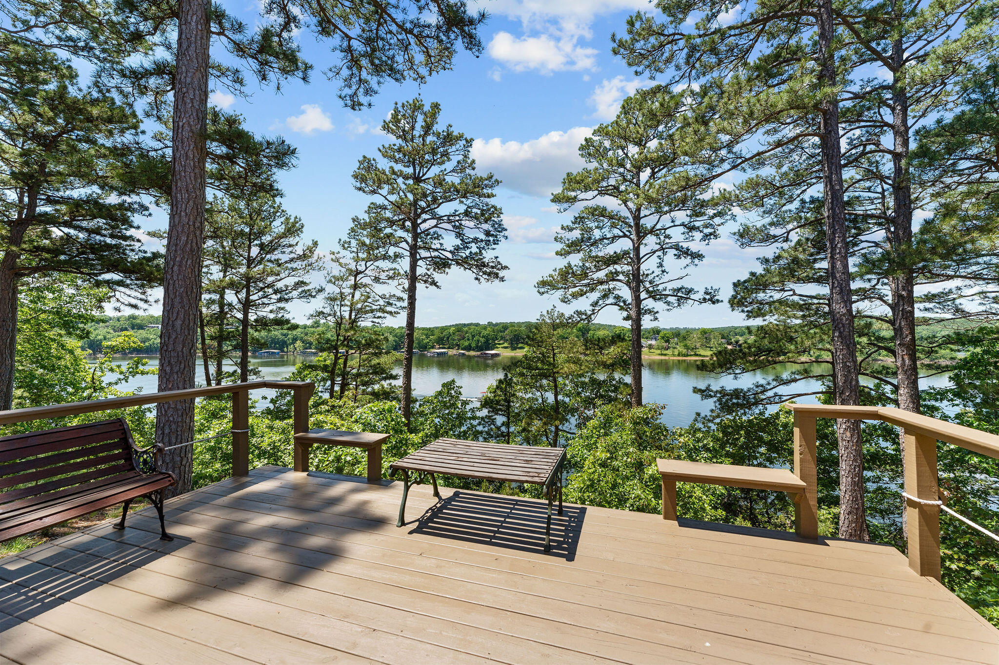 27059 Pine Bluff Lane Property Photo 14