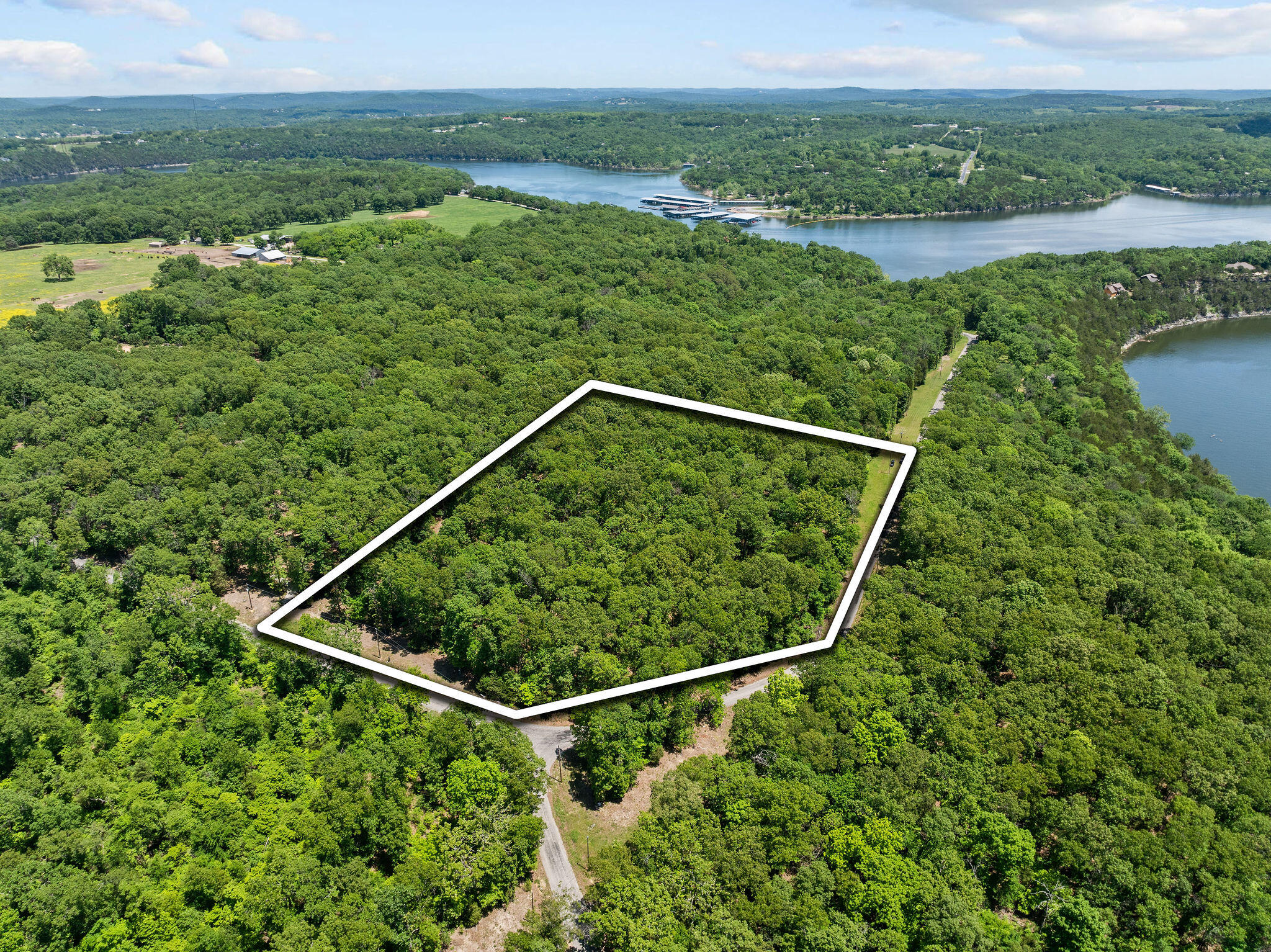 Tbd Pine Bluff Lane Property Photo
