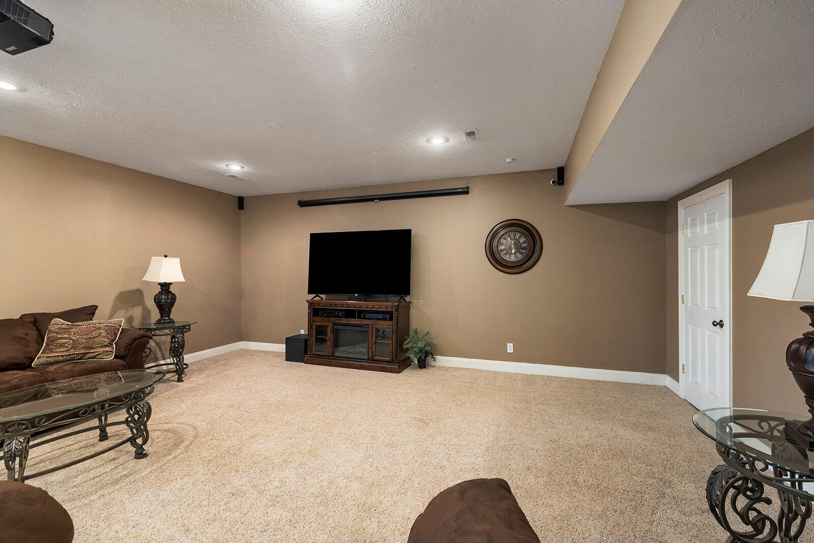 2310 Lakeside Court Property Photo 46