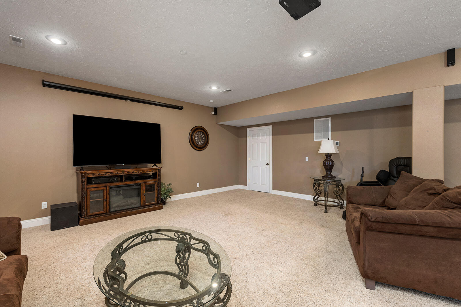 2310 Lakeside Court Property Photo 47