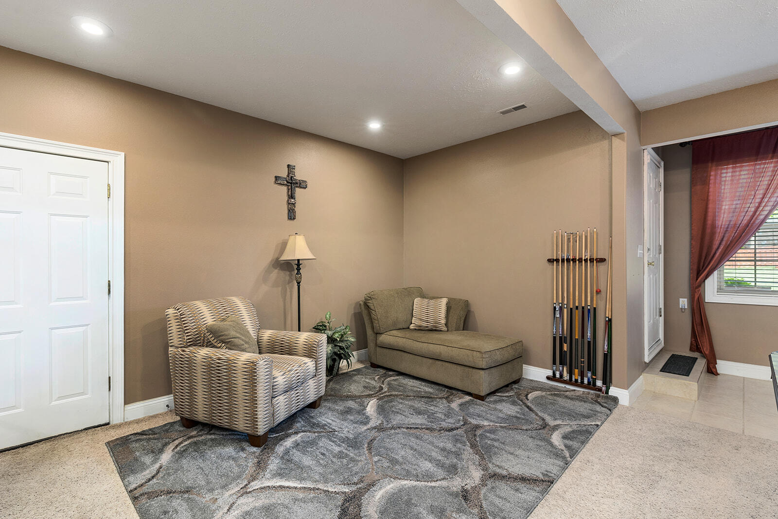 2310 Lakeside Court Property Photo 49