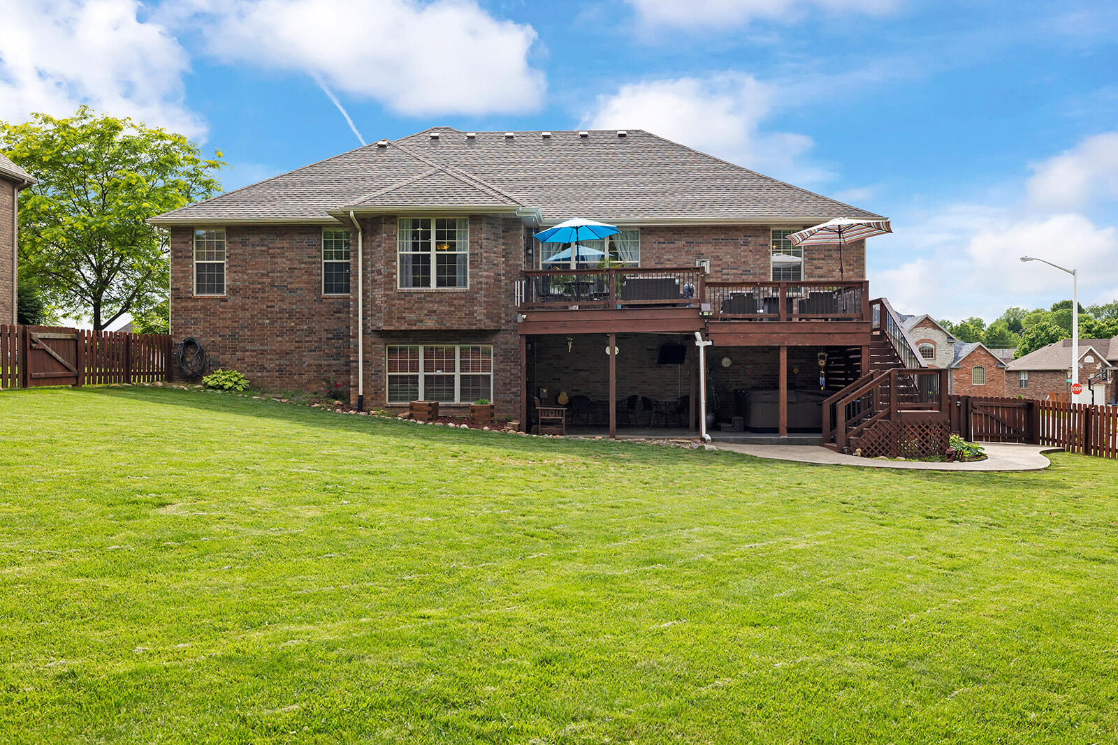 2310 Lakeside Court Property Photo 54
