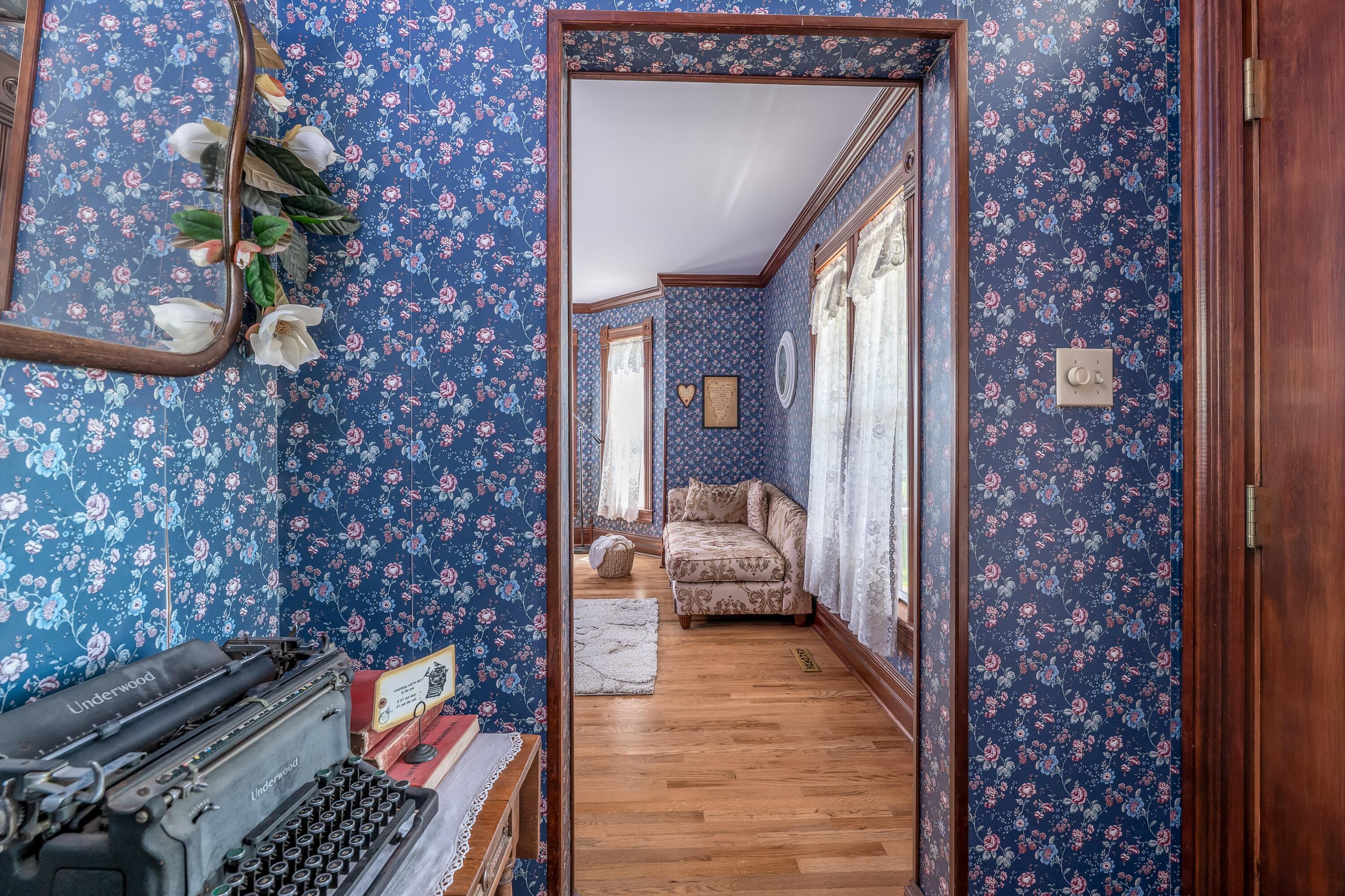 11158 Highway 97 Property Photo 16