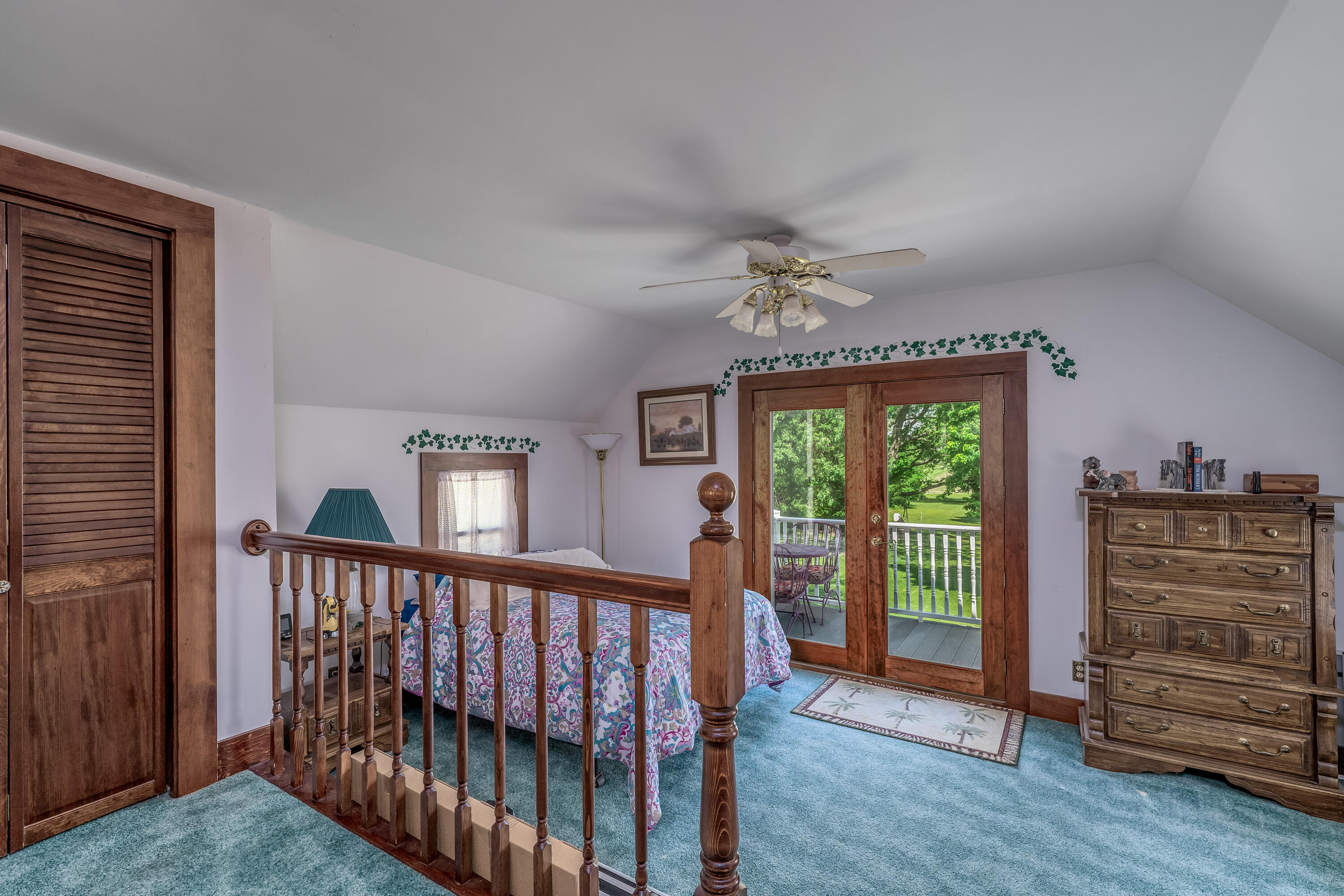 11158 Highway 97 Property Photo 39