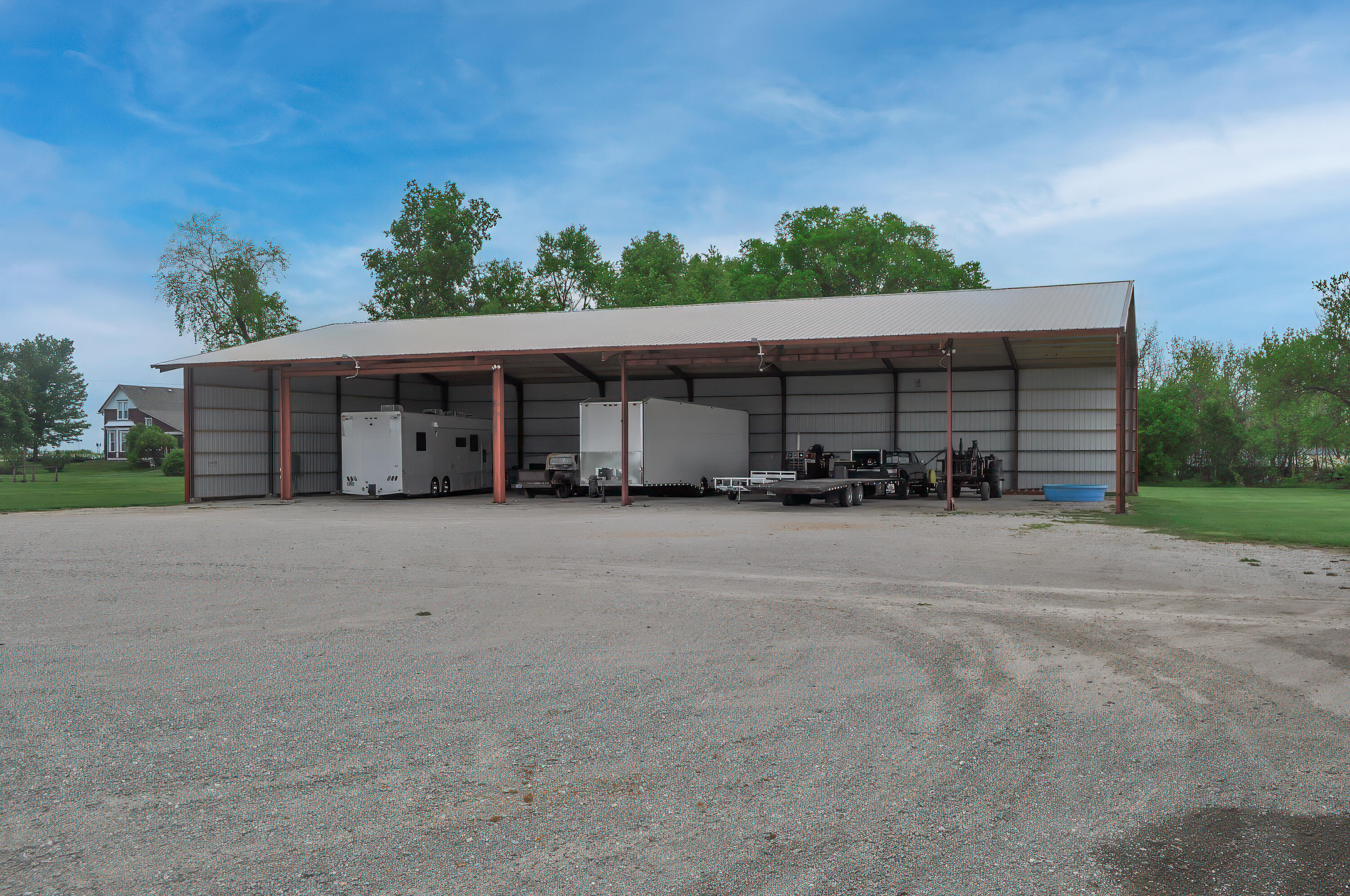 11158 Highway 97 Property Photo 70