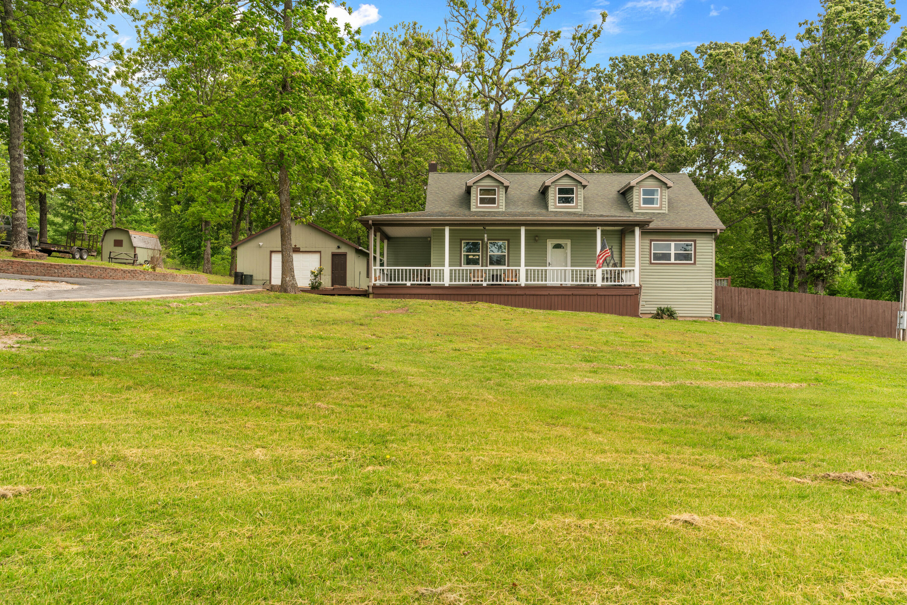 1498 Highway F Property Photo