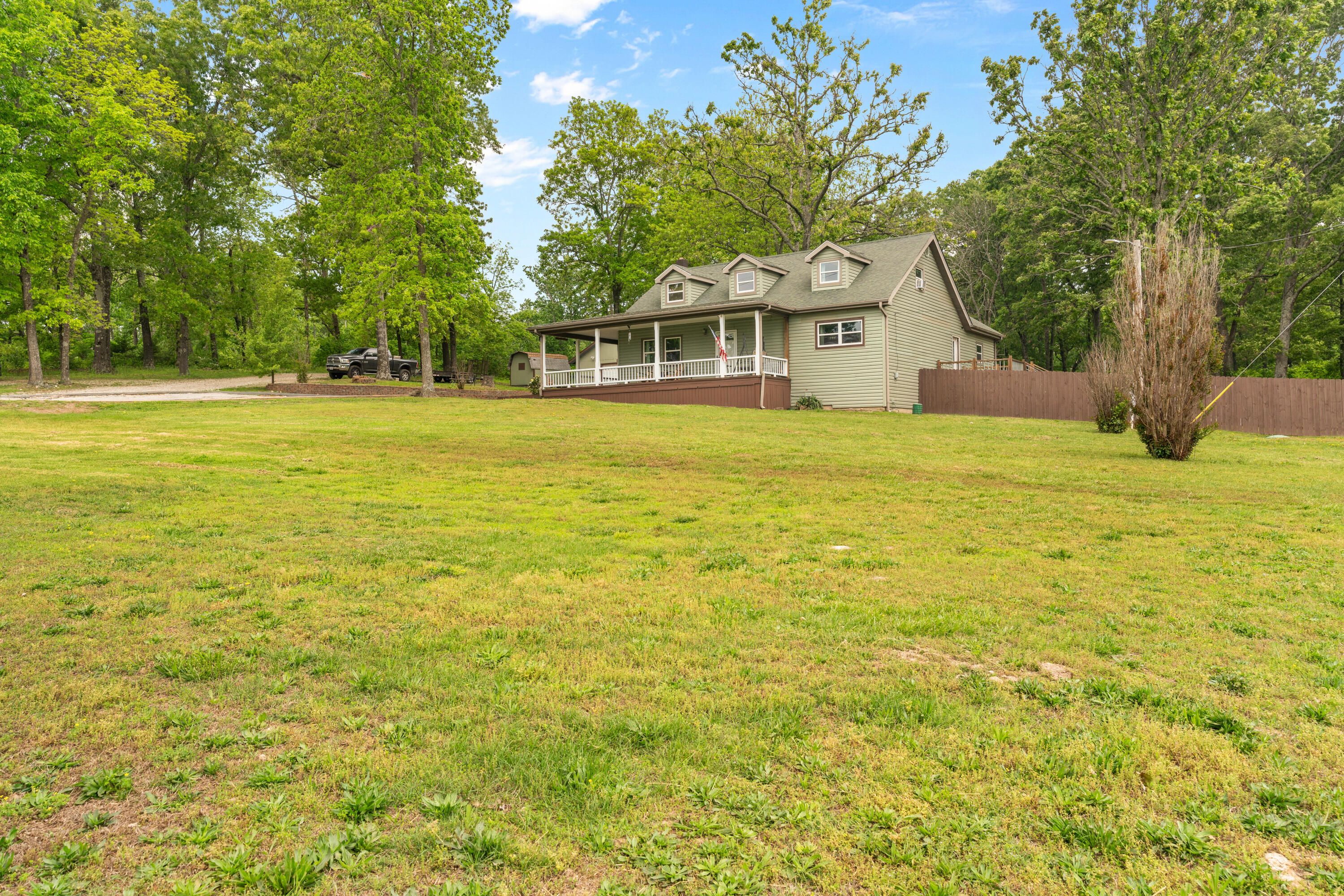 1498 Highway F Property Photo 2