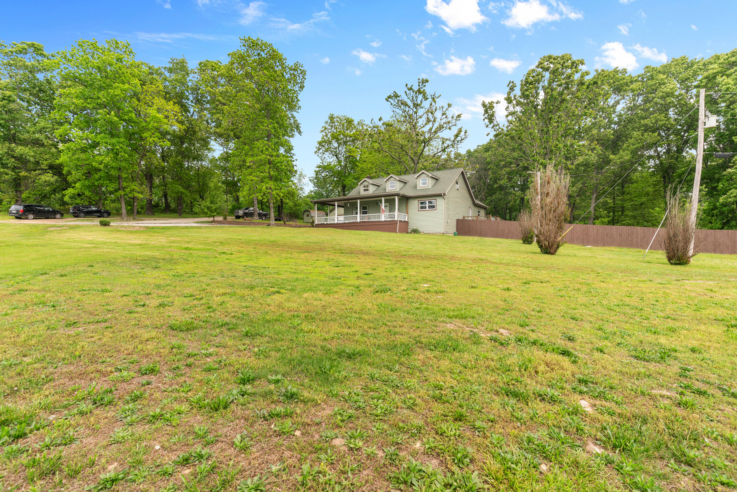 1498 Highway F Property Photo 3
