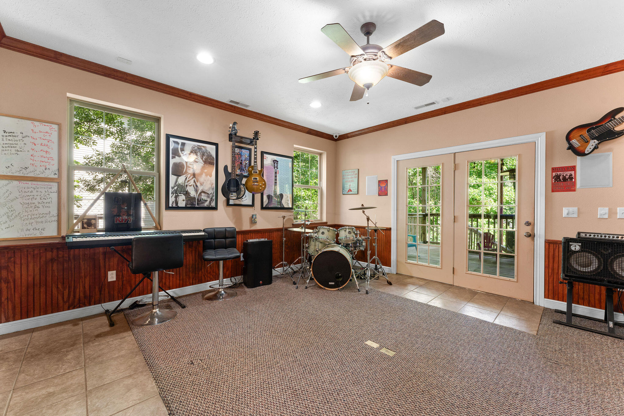 261 Country Bluff Drive Property Photo 49