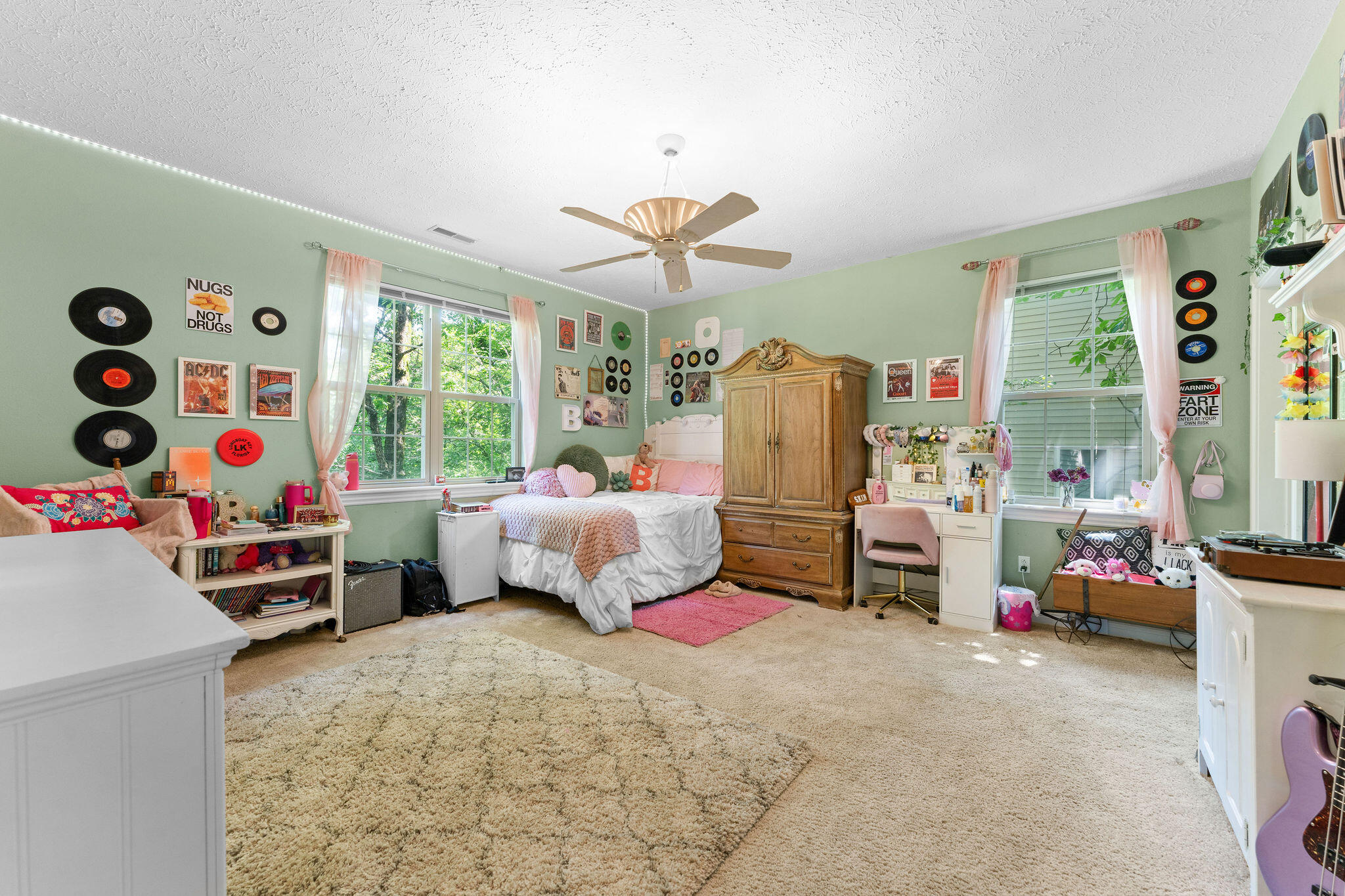 261 Country Bluff Drive Property Photo 50