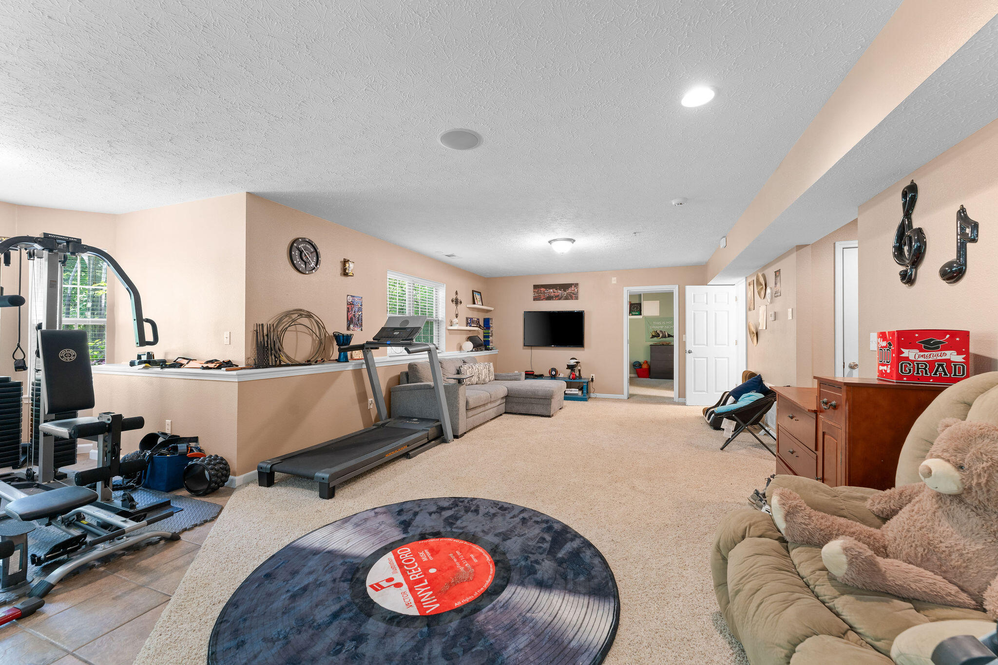 261 Country Bluff Drive Property Photo 58