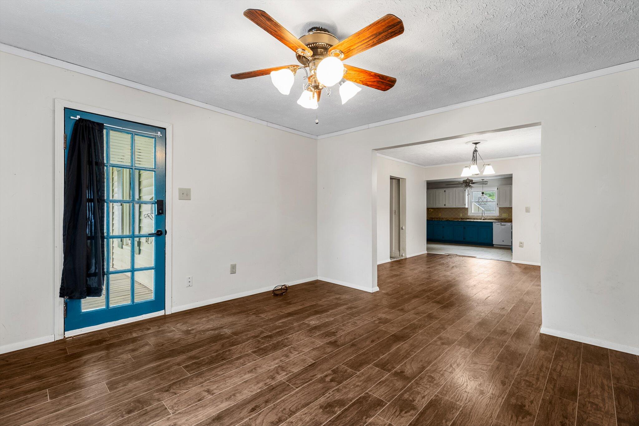 537 South Jefferson Avenue Property Photo 5