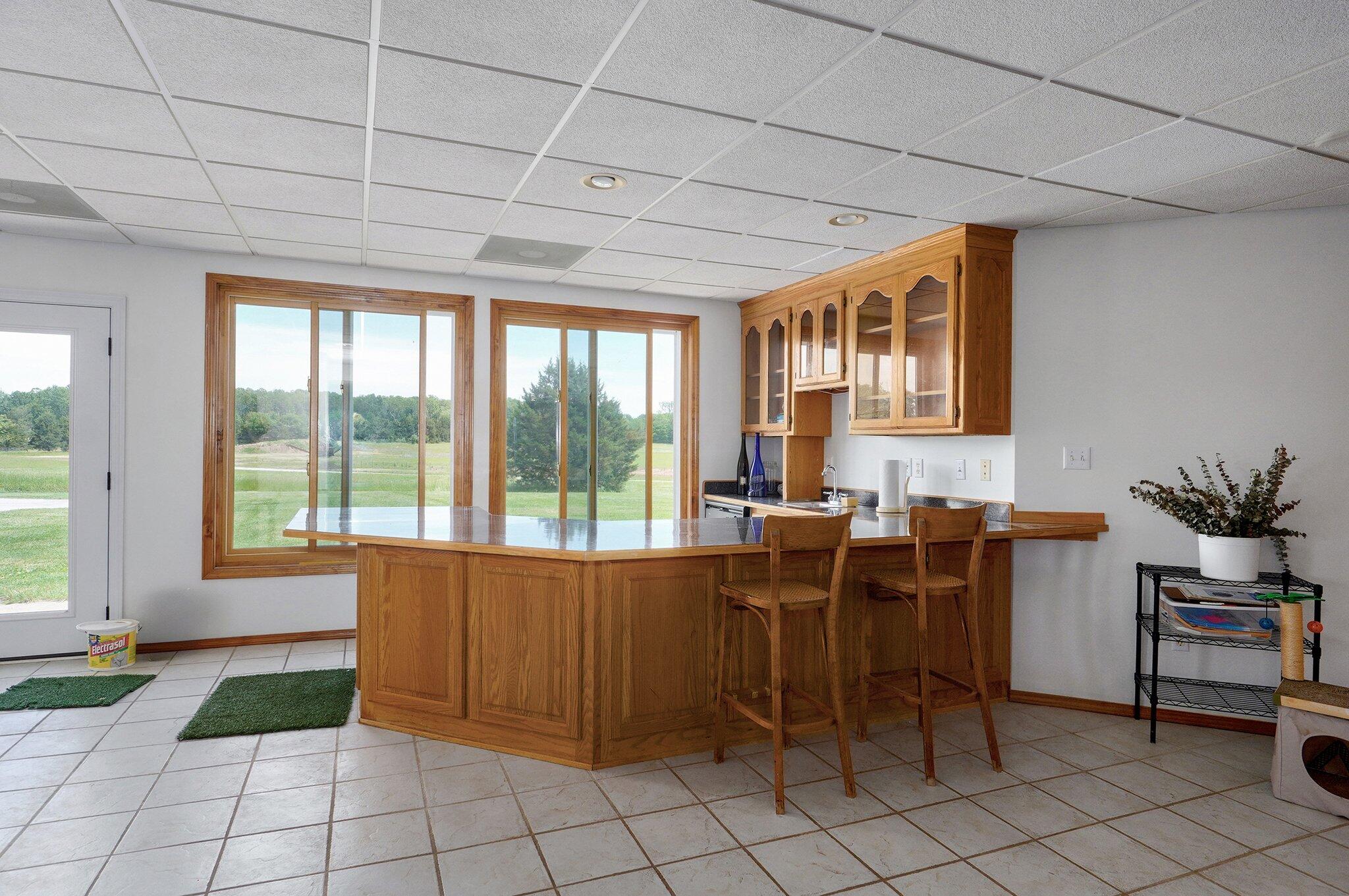 8425 East Farm Road 174 Property Photo 40