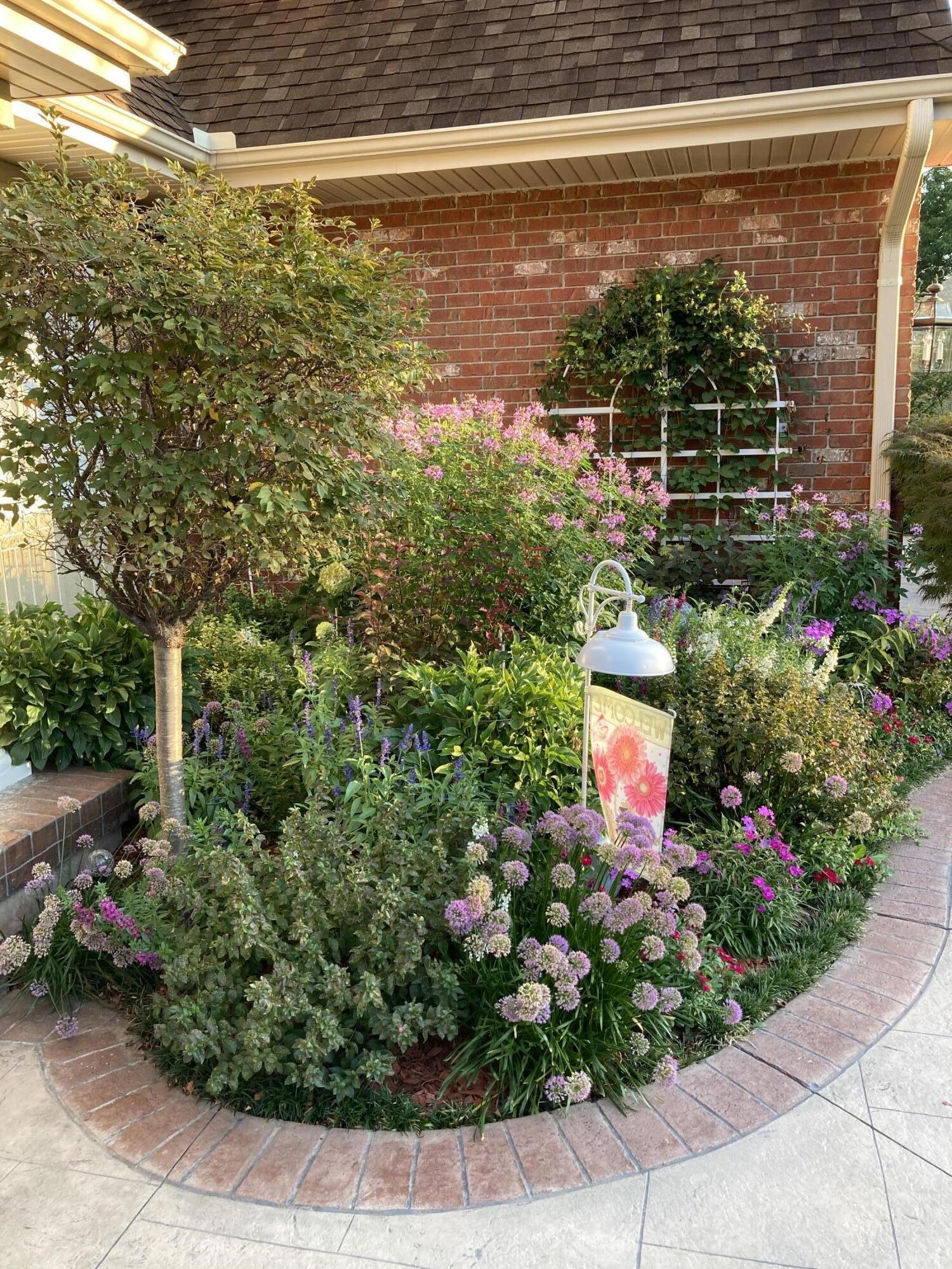 2820 Waters Edge Boulevard Property Photo 13