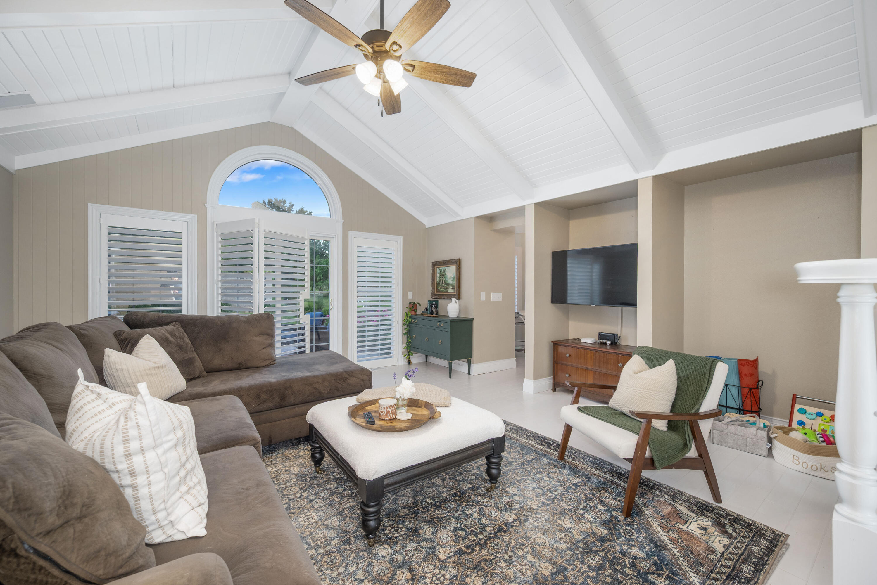 2820 Waters Edge Boulevard Property Photo 30