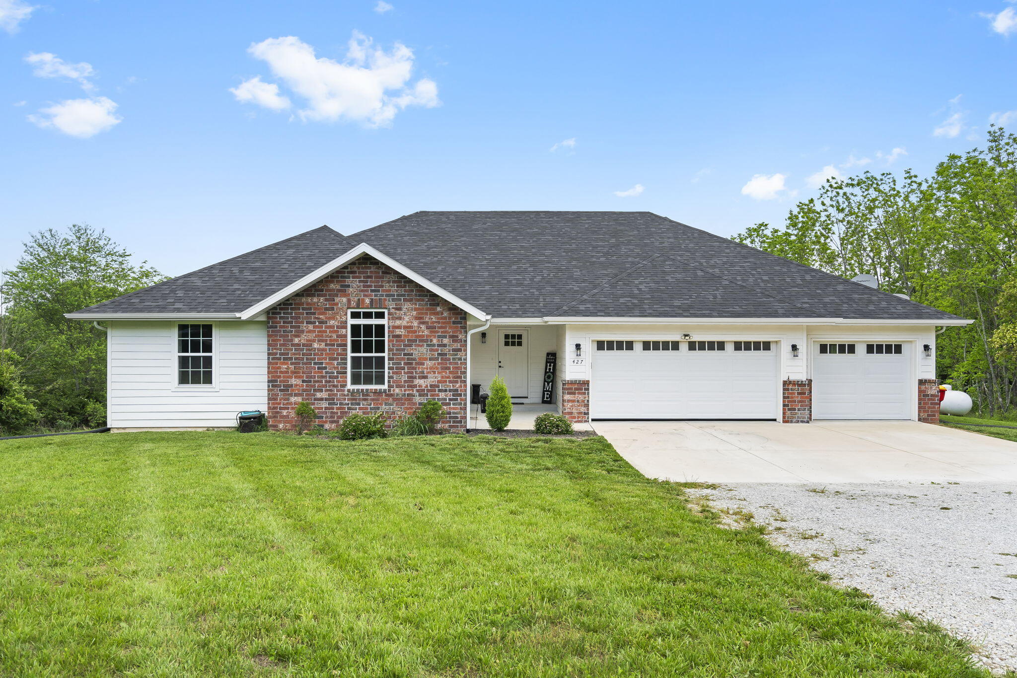 427 North Maynard Road Property Photo