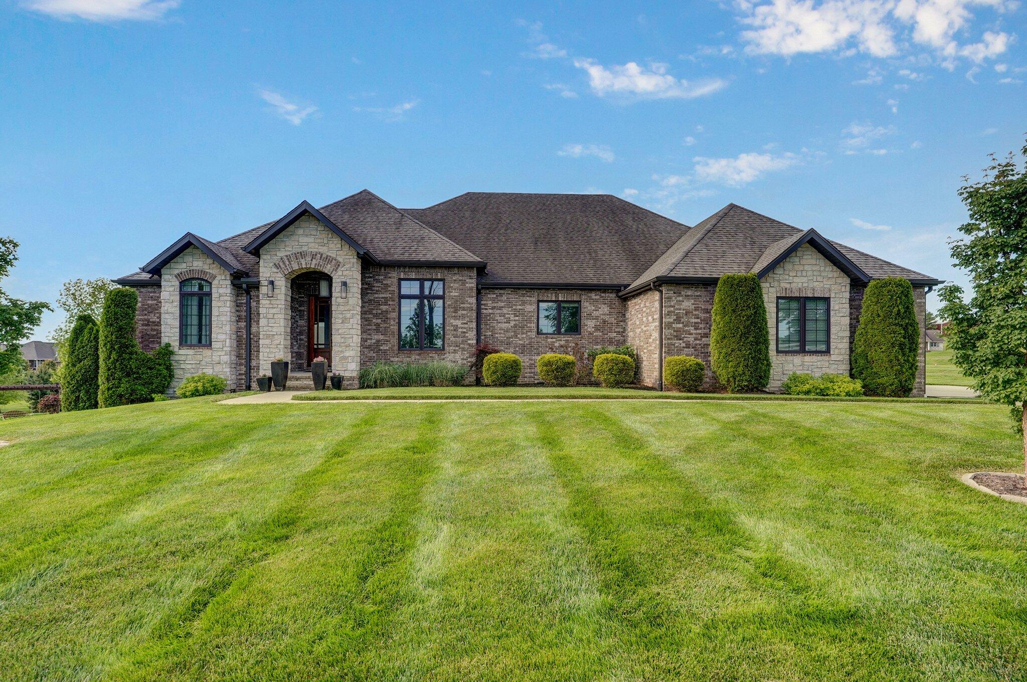 4020 East High Ridge Lane Property Photo