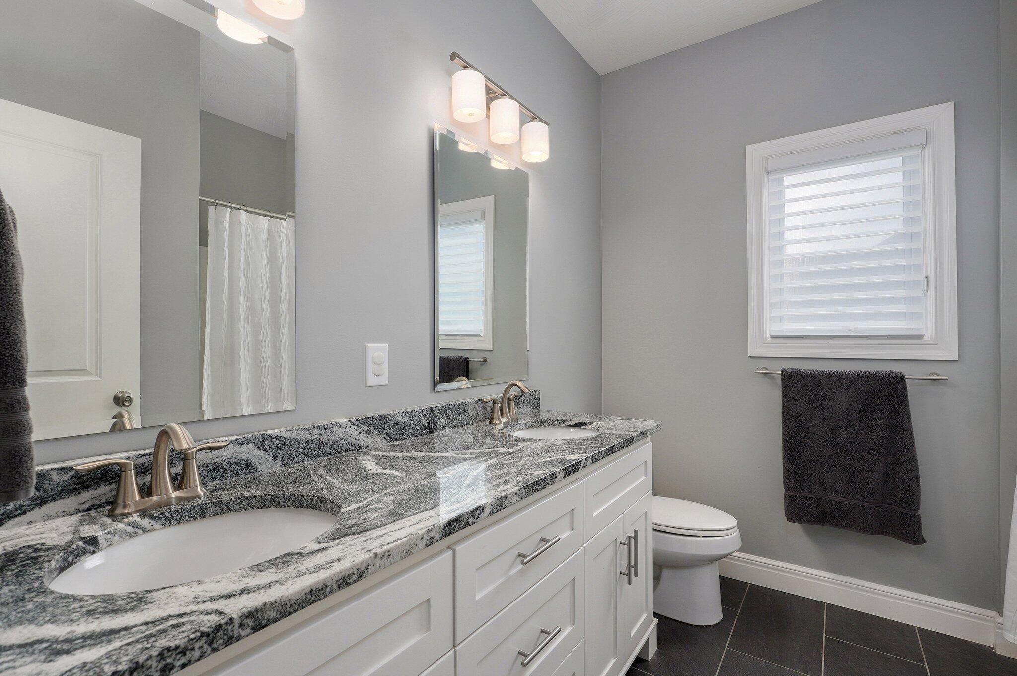 4020 East High Ridge Lane Property Photo 30