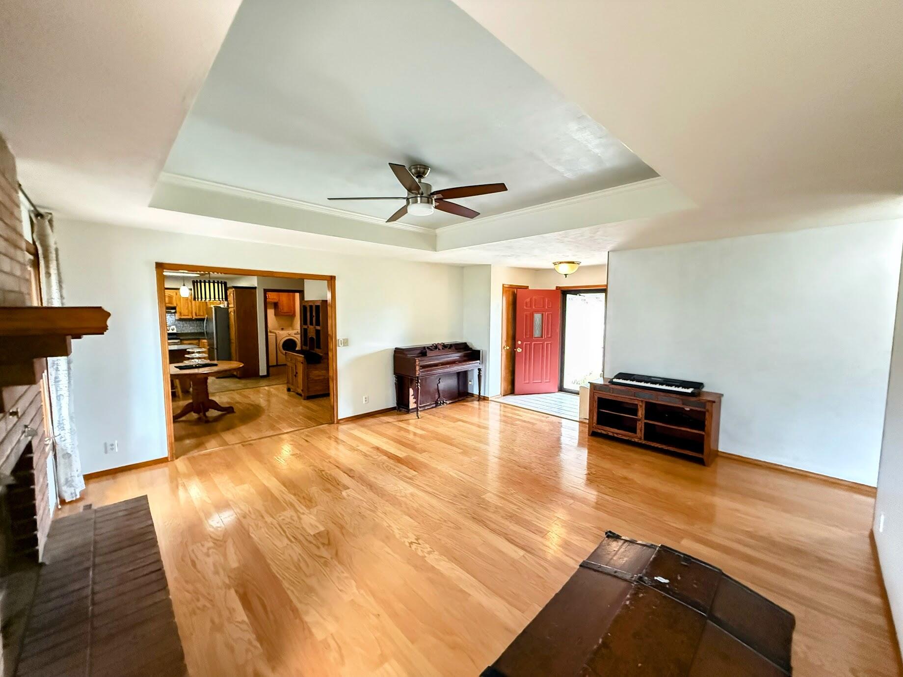 912 Domino Court Property Photo 13