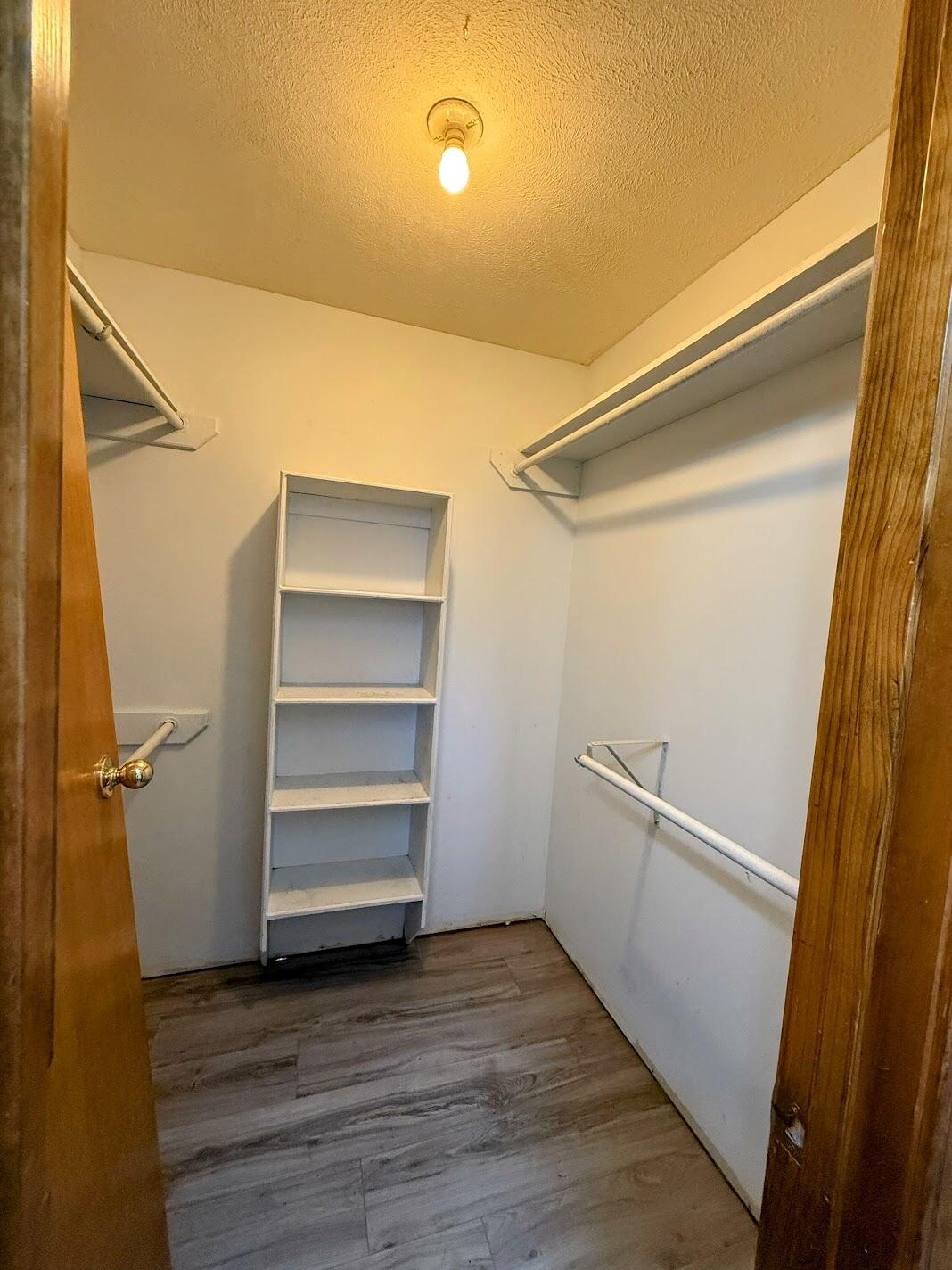 912 Domino Court Property Photo 24