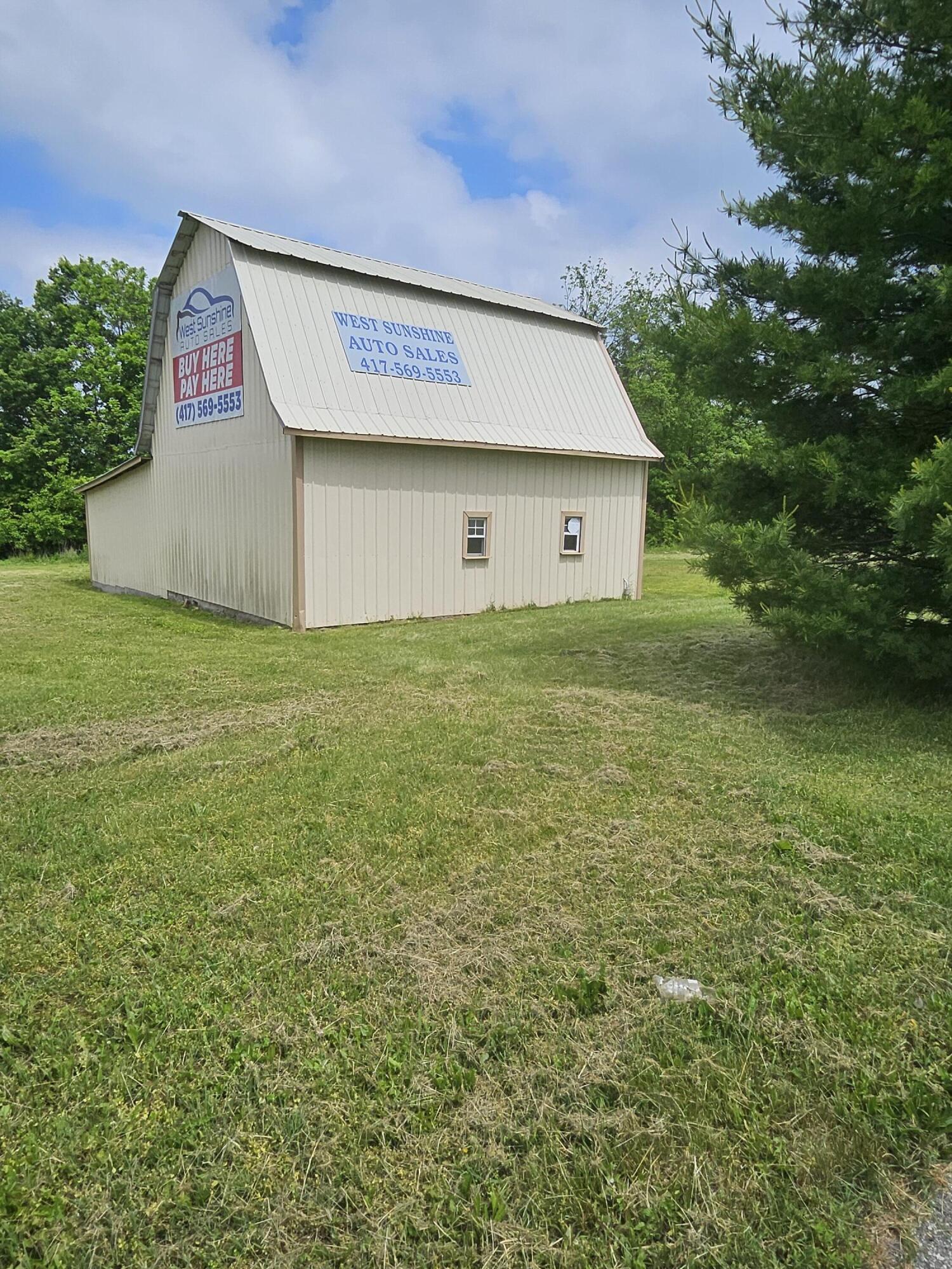 5194 West Sunshine Property Photo 15