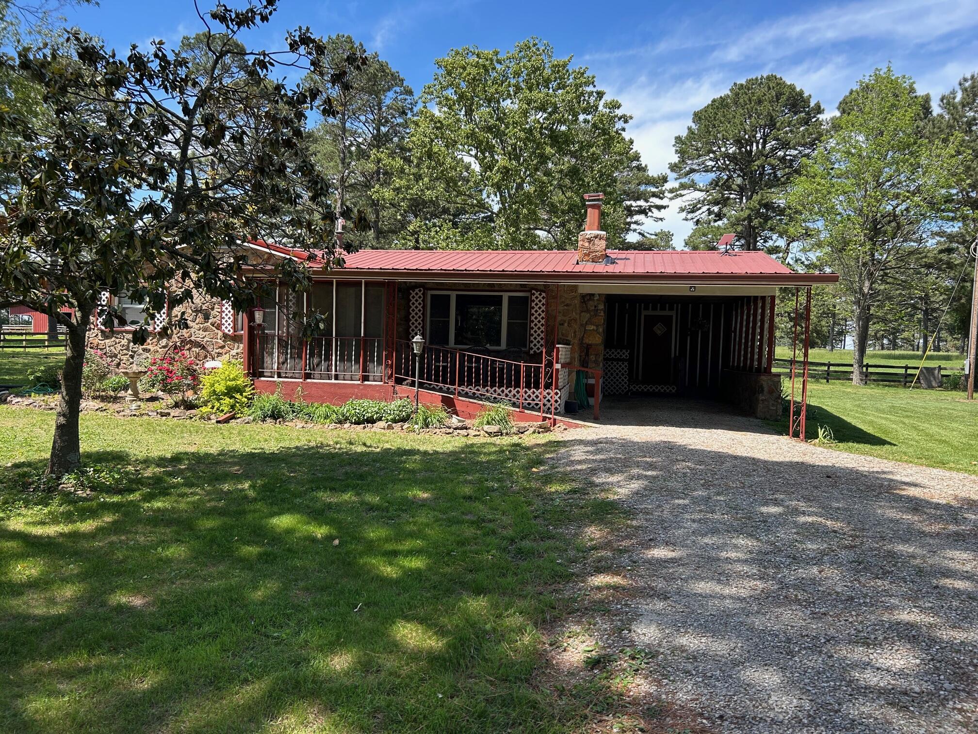 19755 Wildwood Drive Property Photo 4