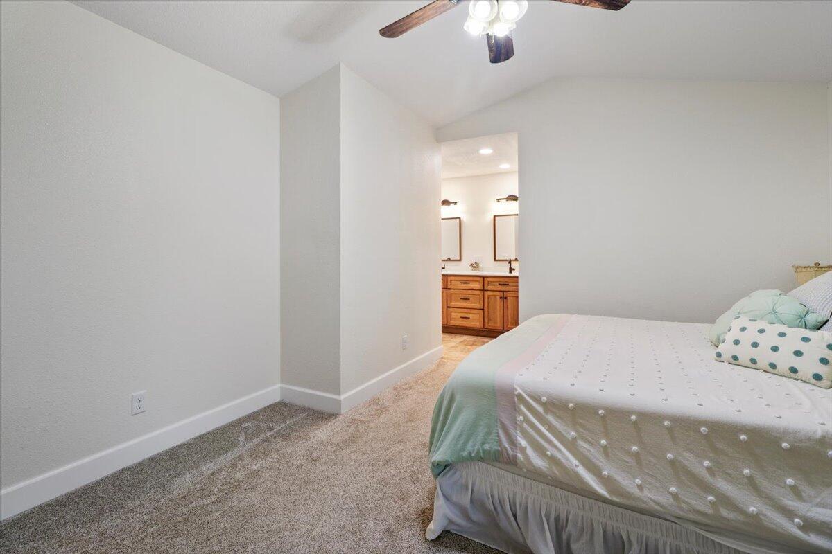8495 Highway N Property Photo 20